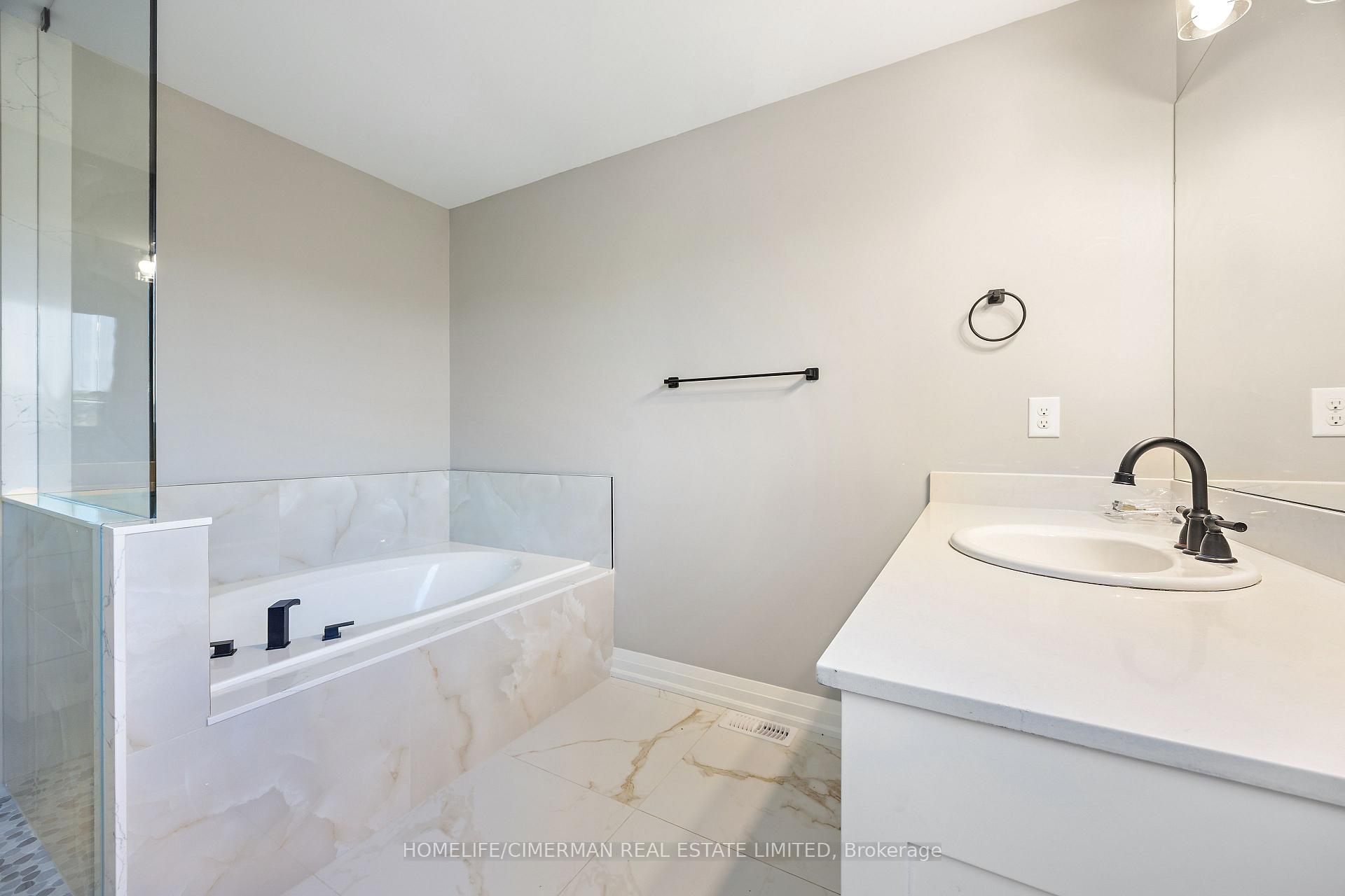 Photo 31 of 208 Shephard Avenue, New Tecumseth, Alliston — HOMEH