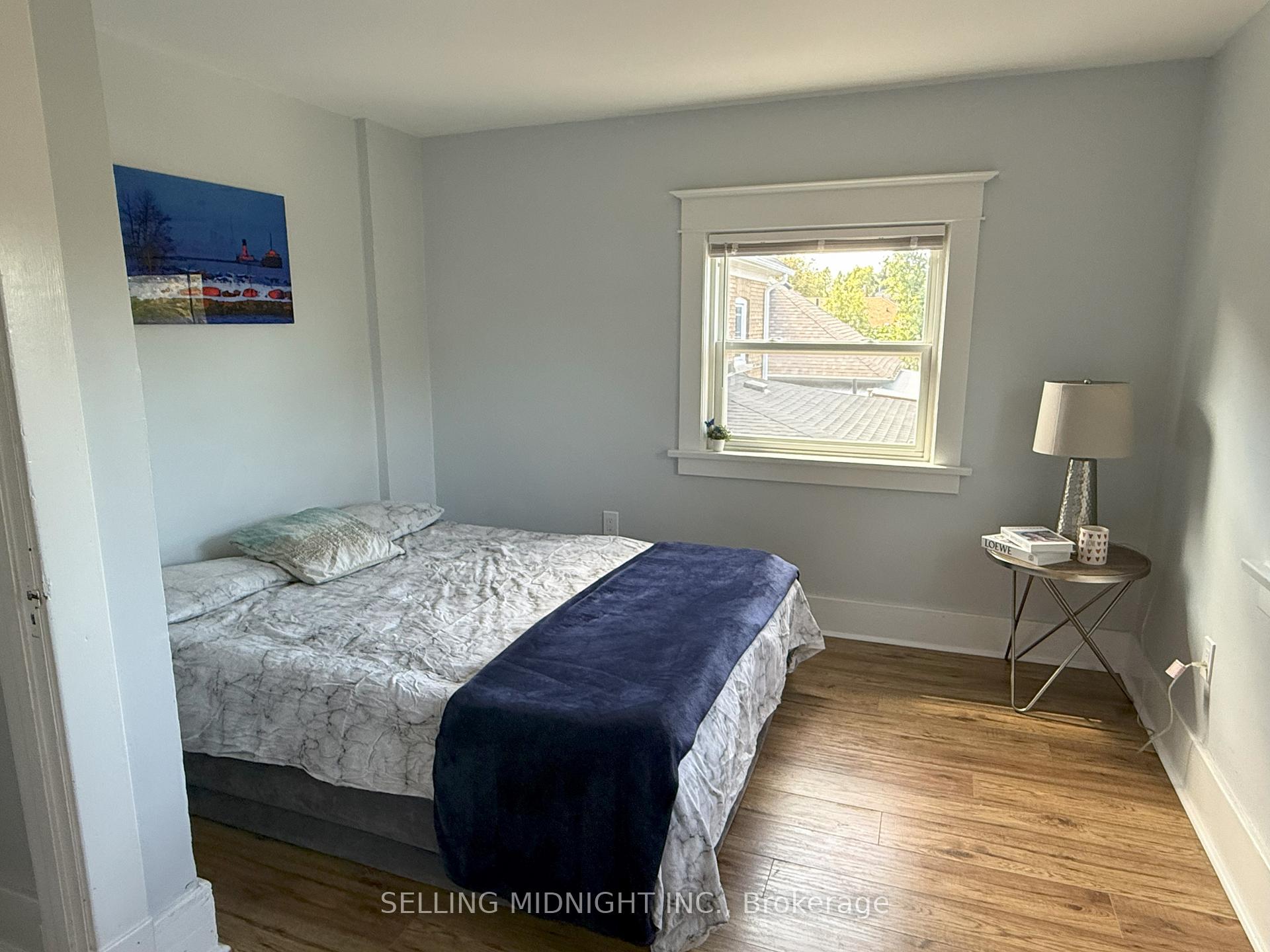 Photo 14 of 5341 Bridge Street, Niagara Falls, Downtown — HOMEH