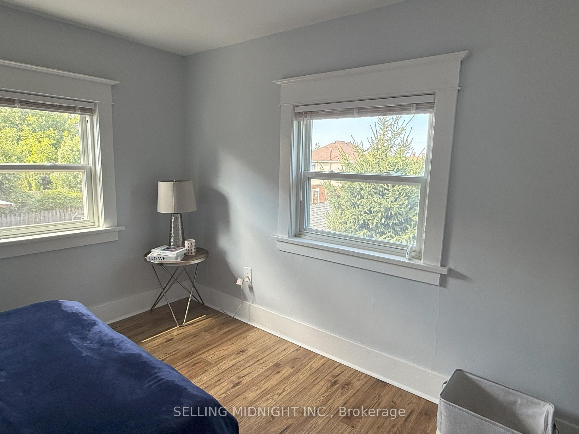Photo 15 of 5341 Bridge Street, Niagara Falls, Downtown — HOMEH