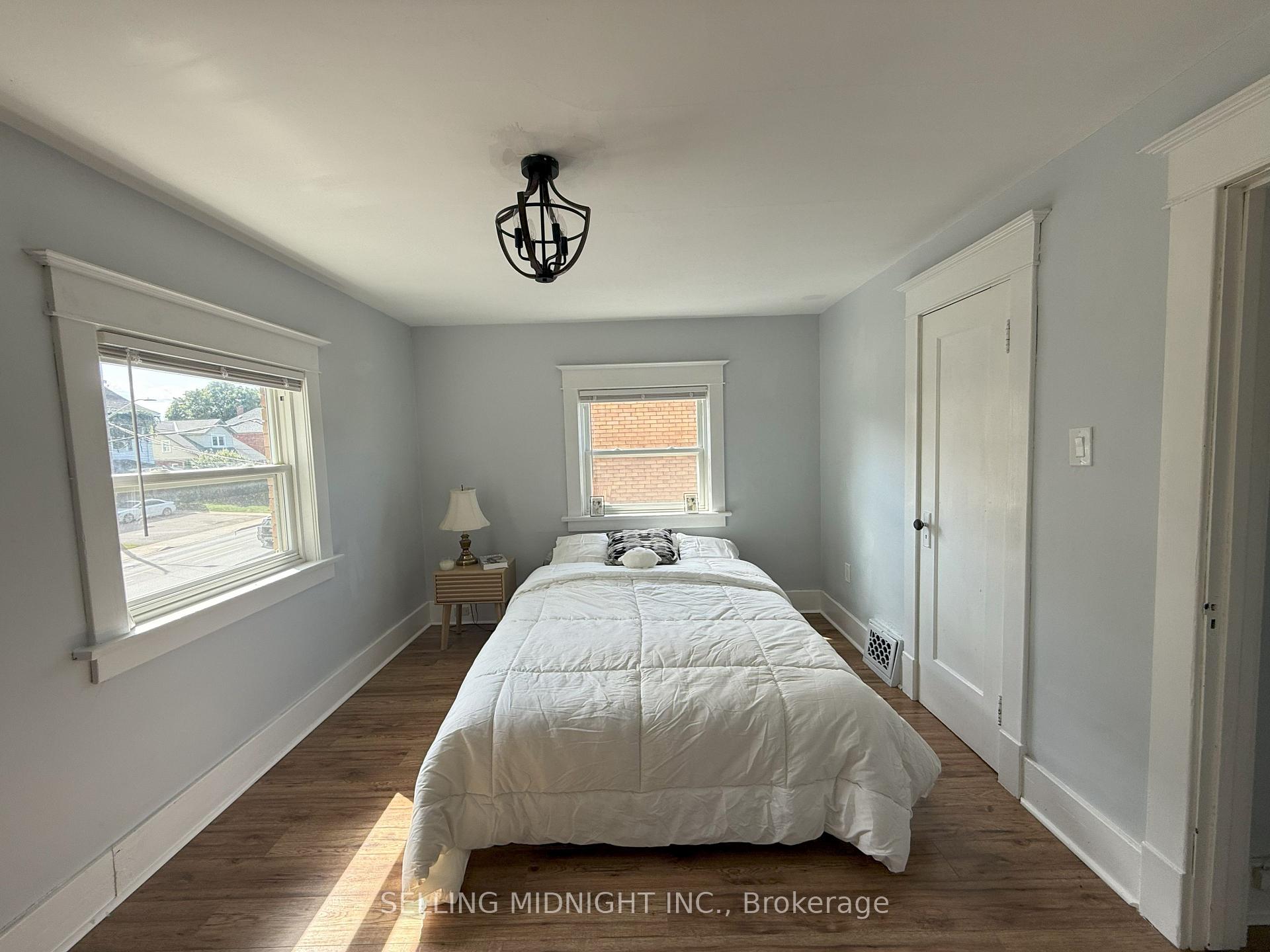 Photo 22 of 5341 Bridge Street, Niagara Falls, Downtown — HOMEH