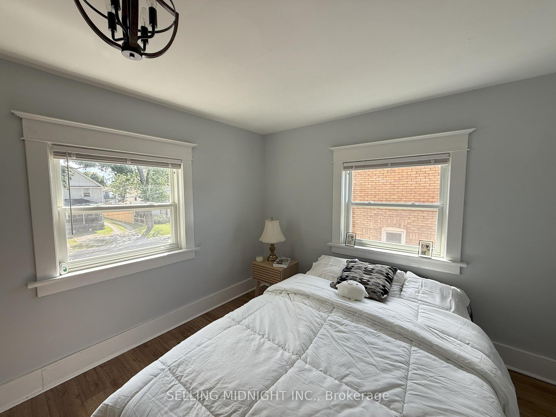 Photo 23 of 5341 Bridge Street, Niagara Falls, Downtown — HOMEH