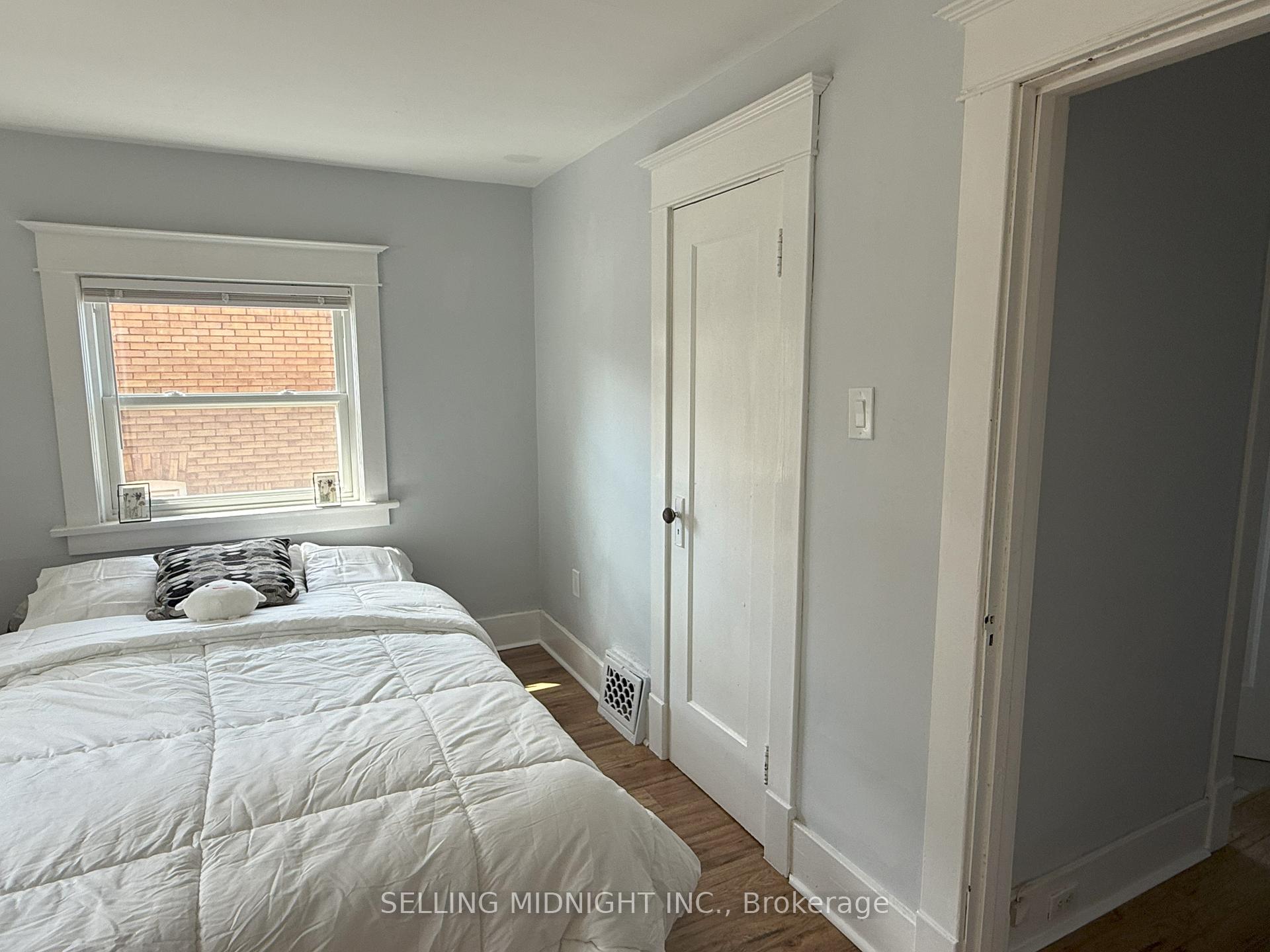 Photo 24 of 5341 Bridge Street, Niagara Falls, Downtown — HOMEH