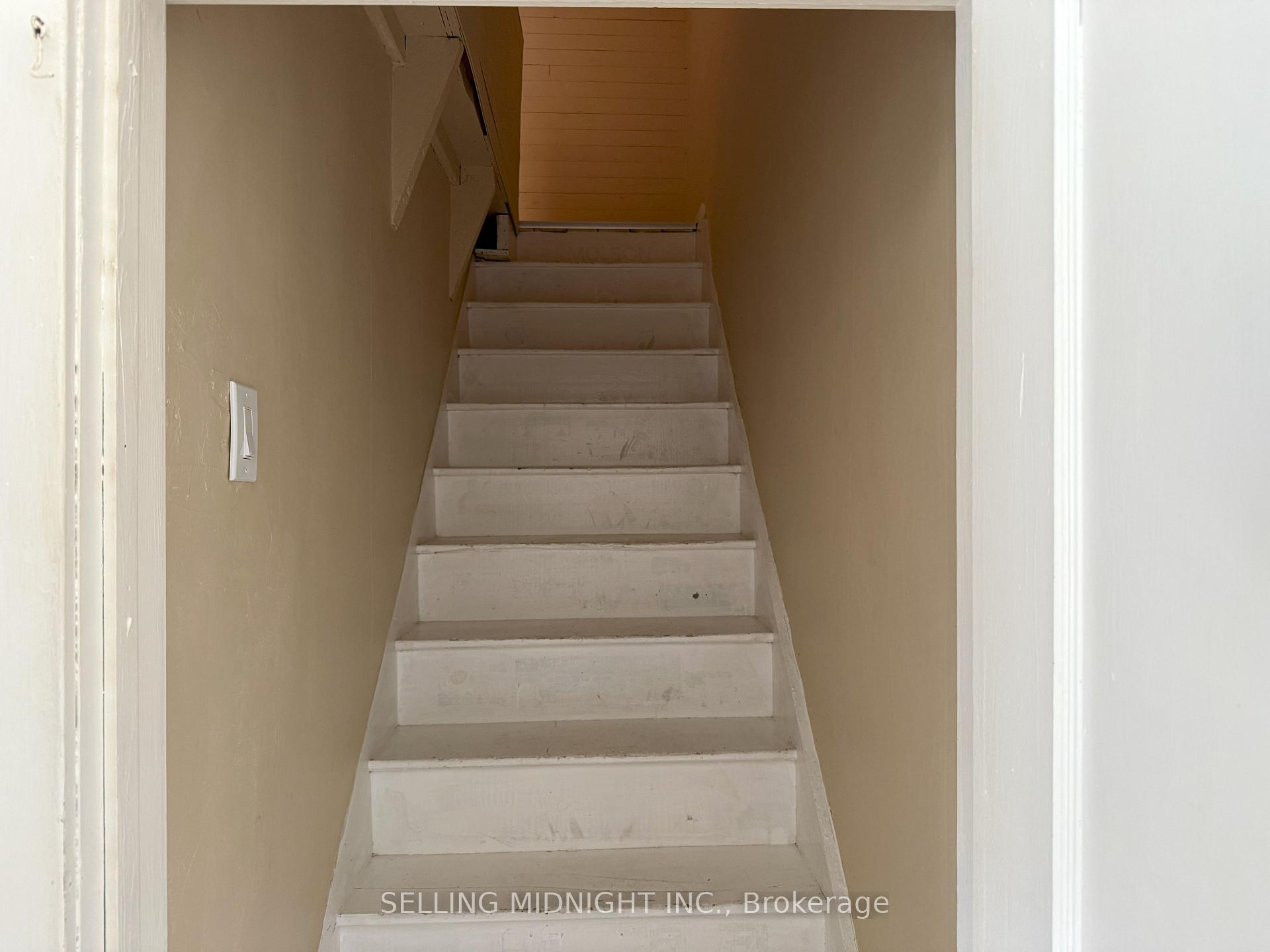 Photo 25 of 5341 Bridge Street, Niagara Falls, Downtown — HOMEH