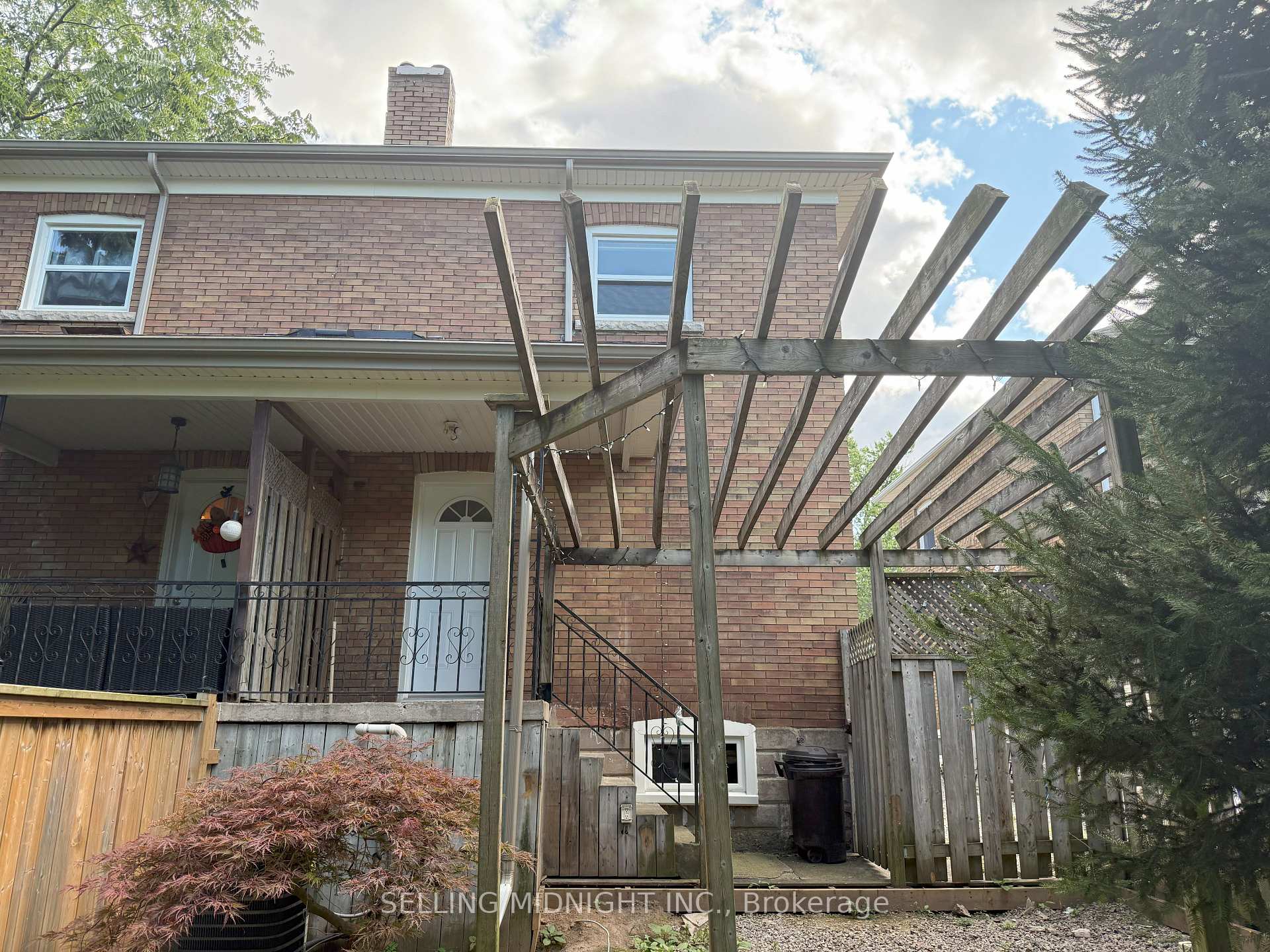 Photo 30 of 5341 Bridge Street, Niagara Falls, Downtown — HOMEH