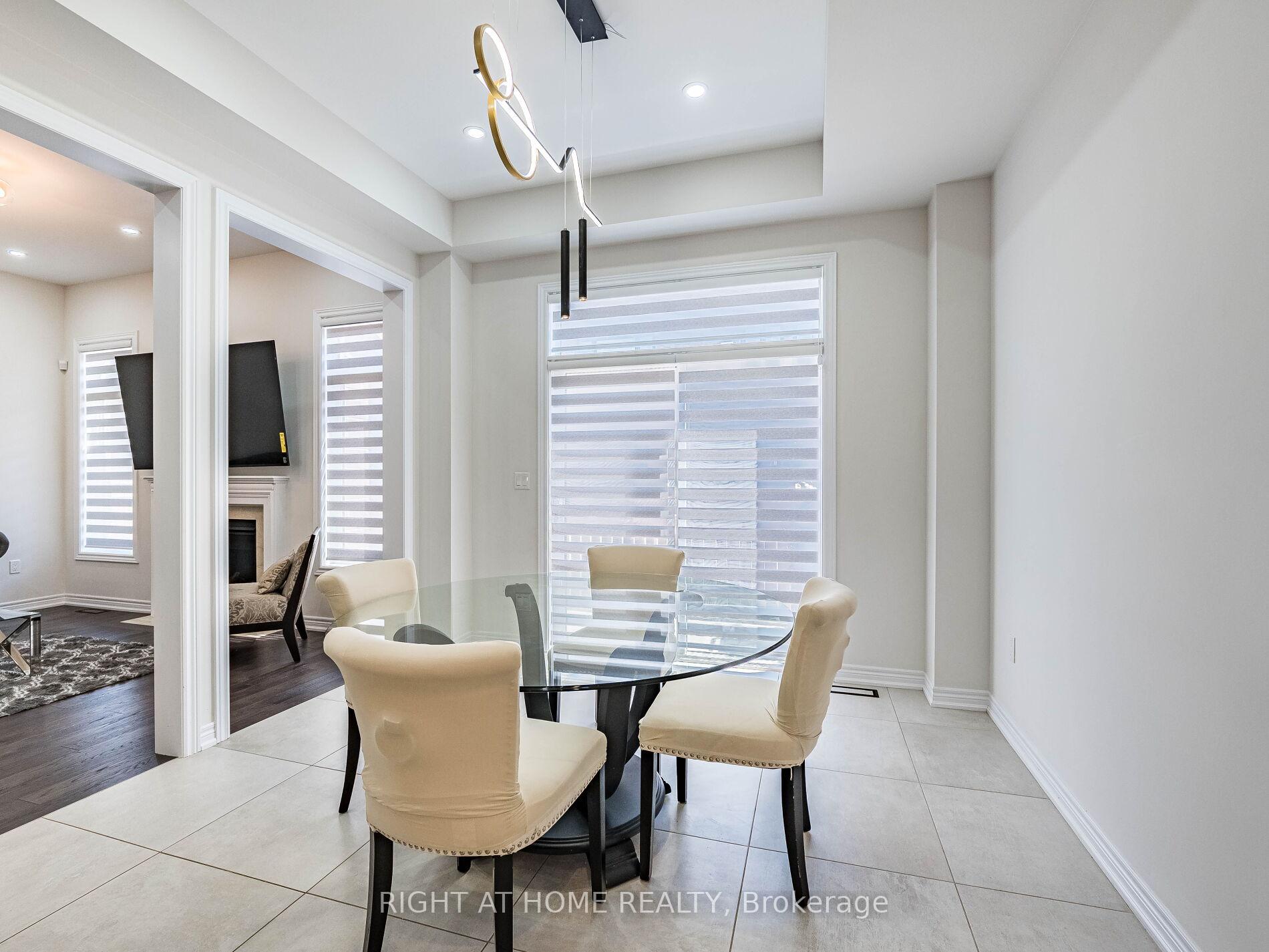 Photo 15 of 16 Charing Cross Gate, Oakville, Glenorchy — HOMEH