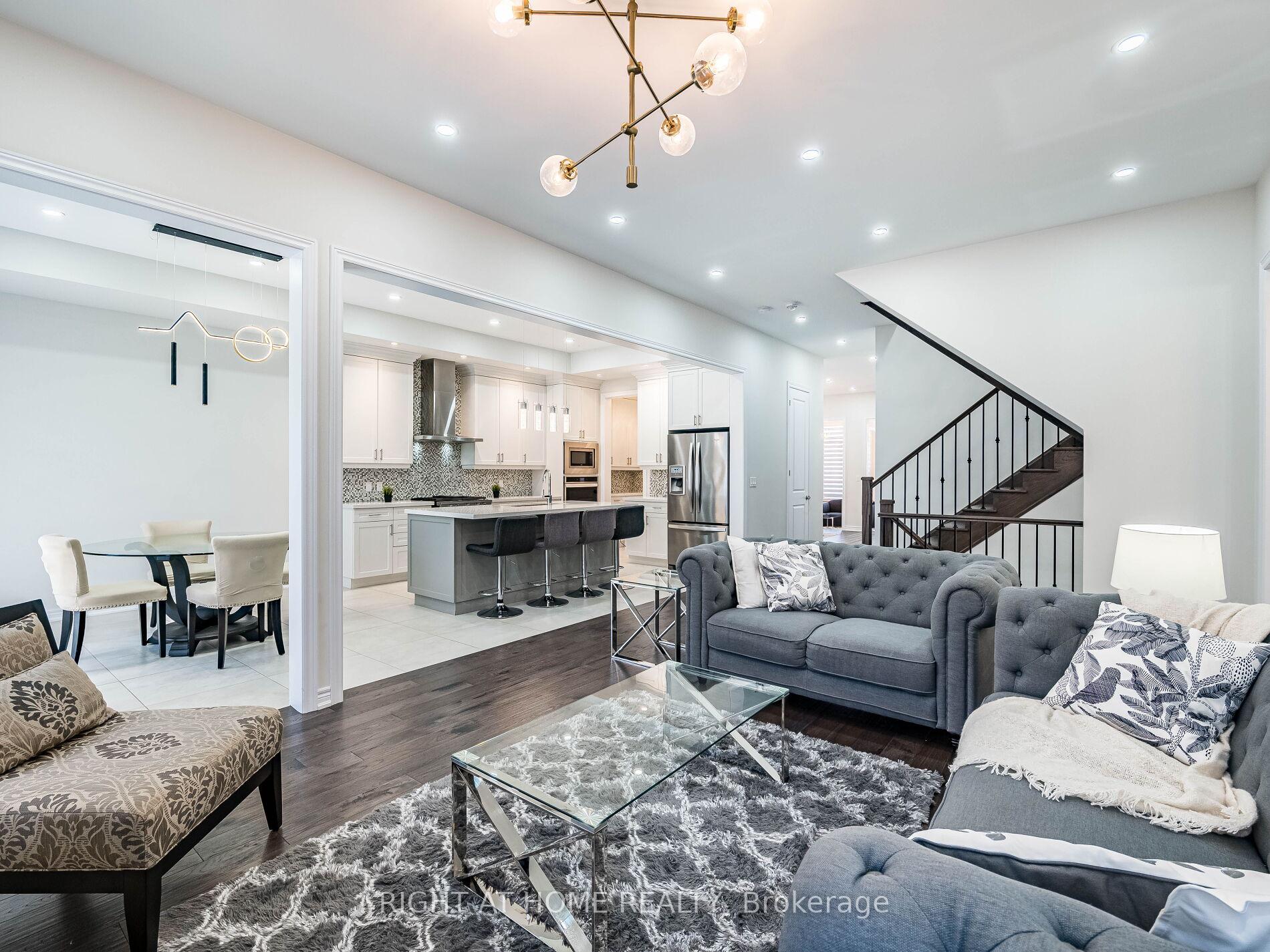 Photo 17 of 16 Charing Cross Gate, Oakville, Glenorchy — HOMEH