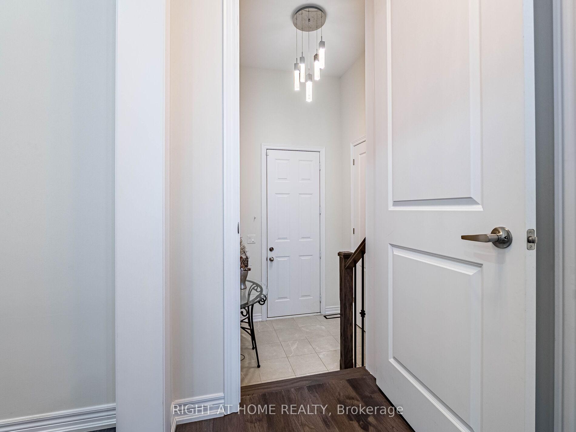 Photo 23 of 16 Charing Cross Gate, Oakville, Glenorchy — HOMEH
