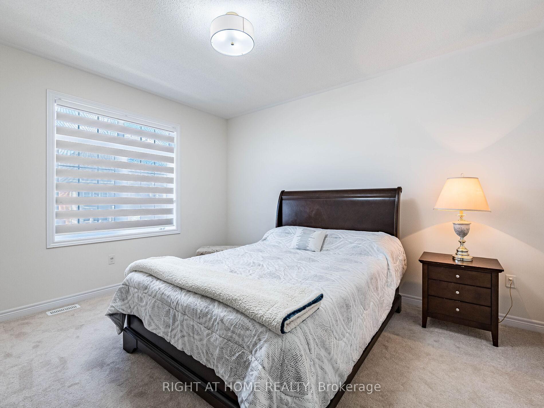 Photo 40 of 16 Charing Cross Gate, Oakville, Glenorchy — HOMEH