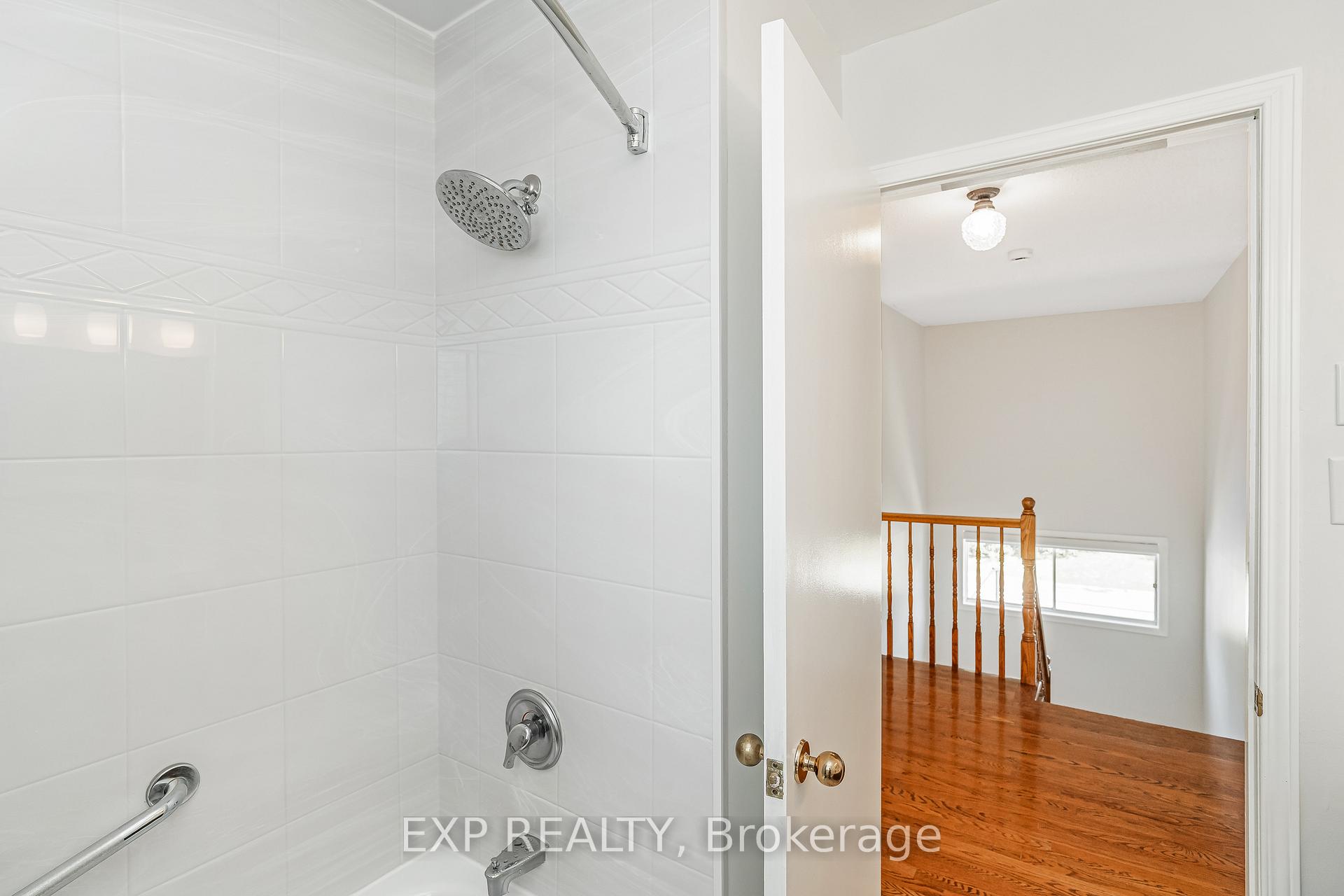 Photo 22 of 6084A Vineyard Drive, Ottawa, Convent Glen — HOMEH