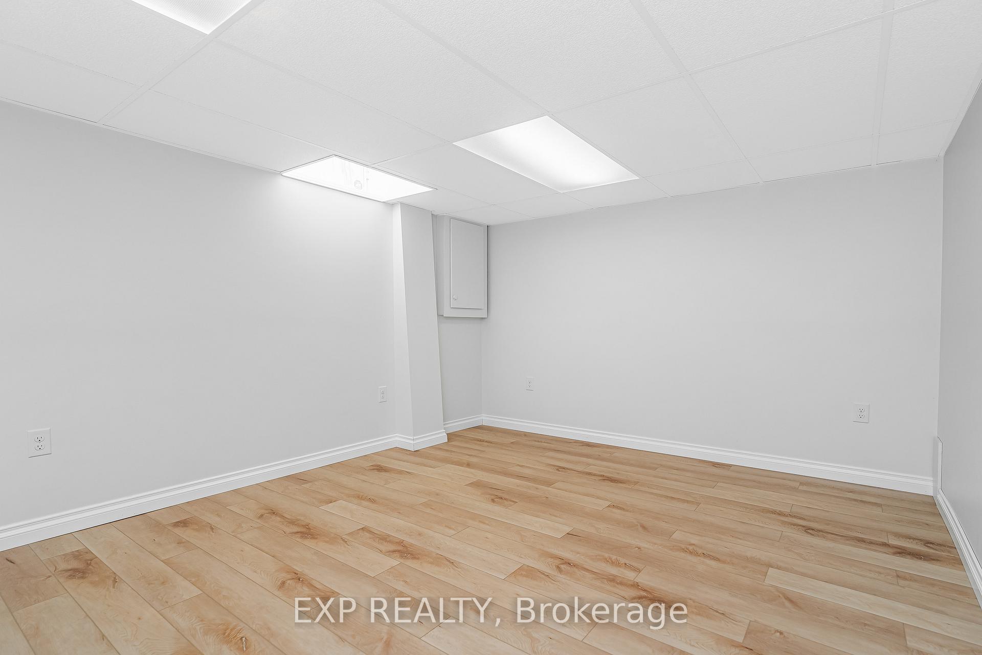 Photo 36 of 6084A Vineyard Drive, Ottawa, Convent Glen — HOMEH