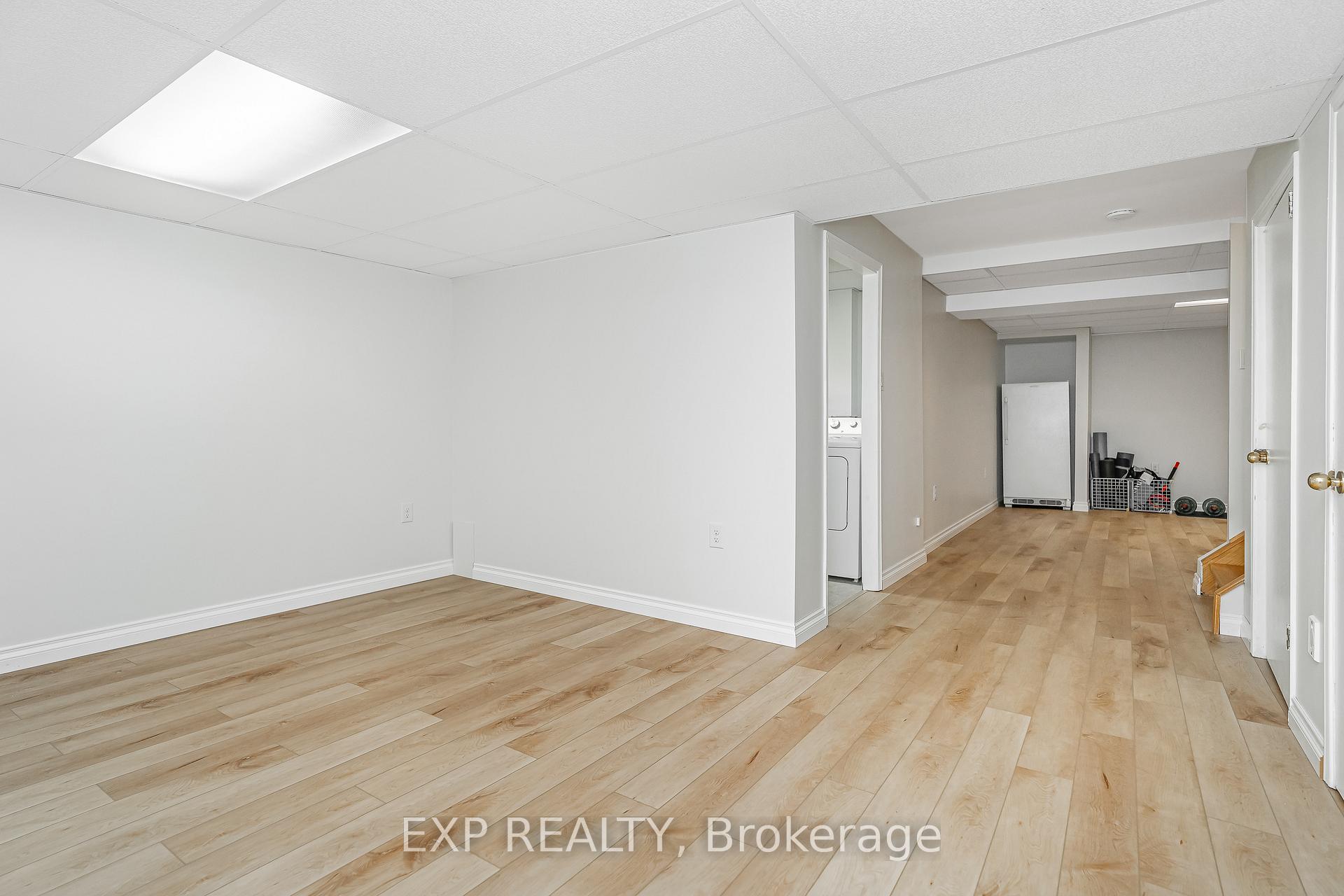 Photo 37 of 6084A Vineyard Drive, Ottawa, Convent Glen — HOMEH
