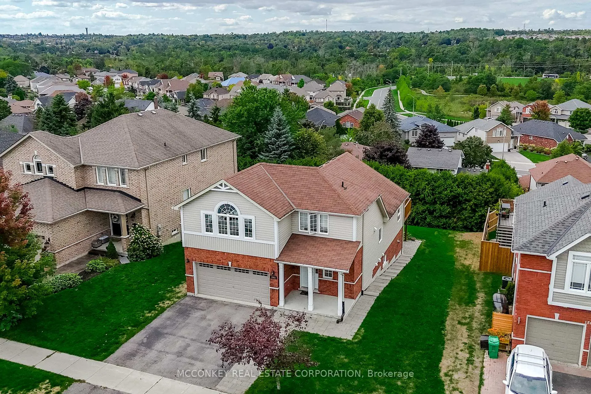 Photo 37 of 1563 Scollard Crescent, Peterborough, Ashburnham Ward 4 — HOMEH