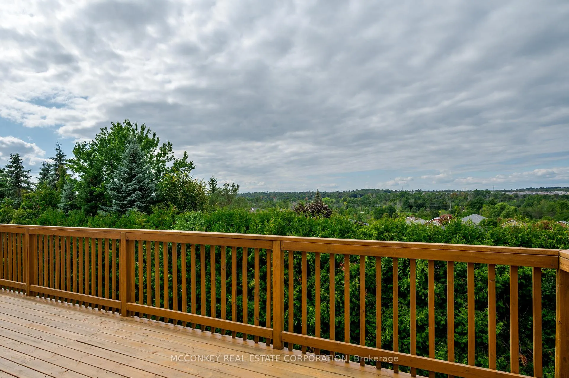 Photo 39 of 1563 Scollard Crescent, Peterborough, Ashburnham Ward 4 — HOMEH