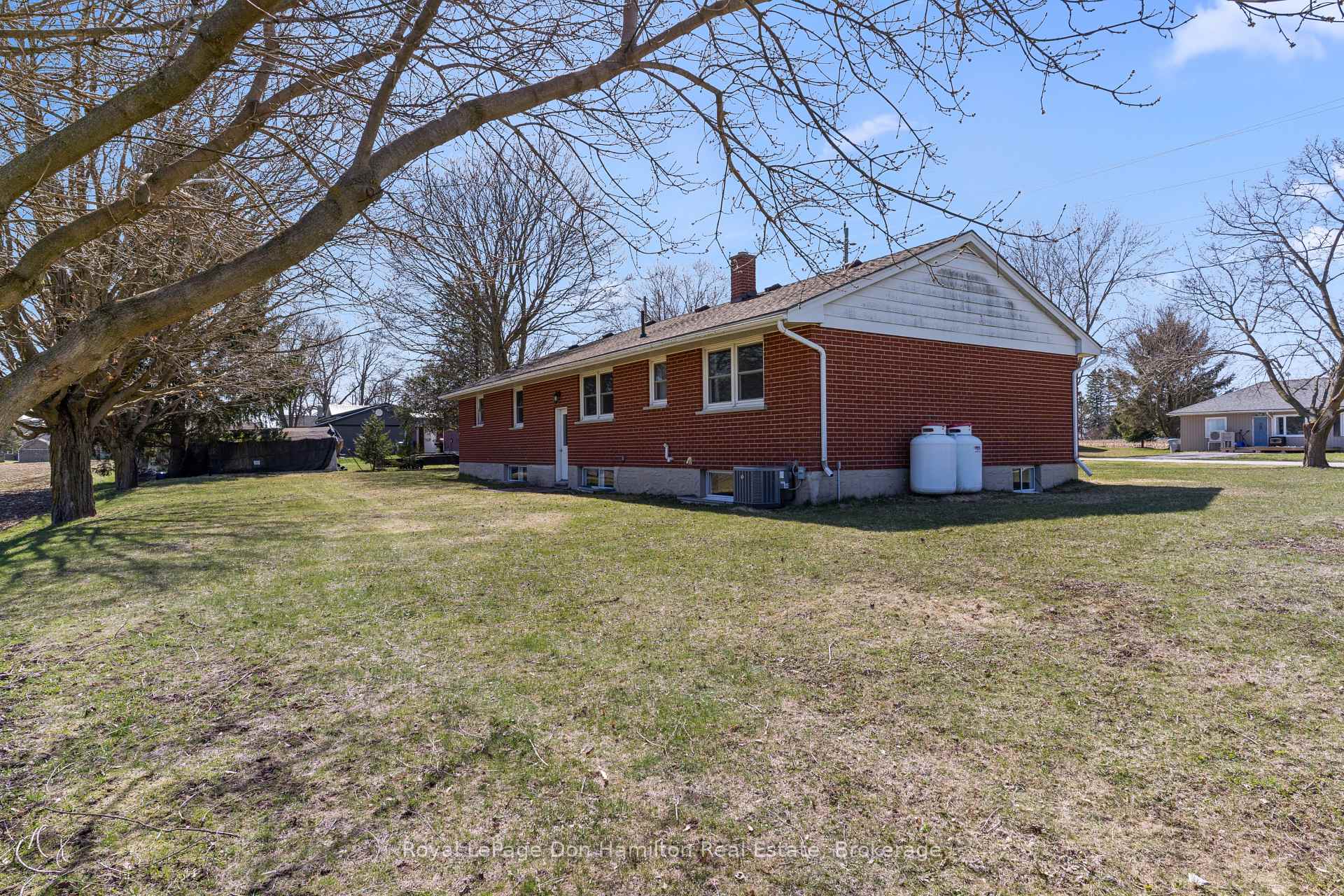 Photo 4 of 8119 Rd 177, North Perth, Wallace — HOMEH