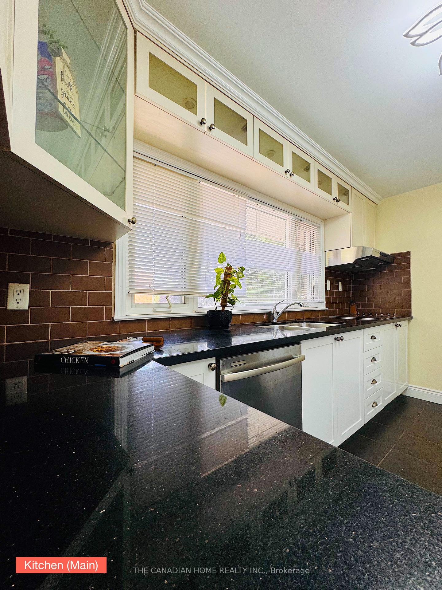 Photo 12 of 307 Malaga Road, Oshawa, Lakeview — HOMEH