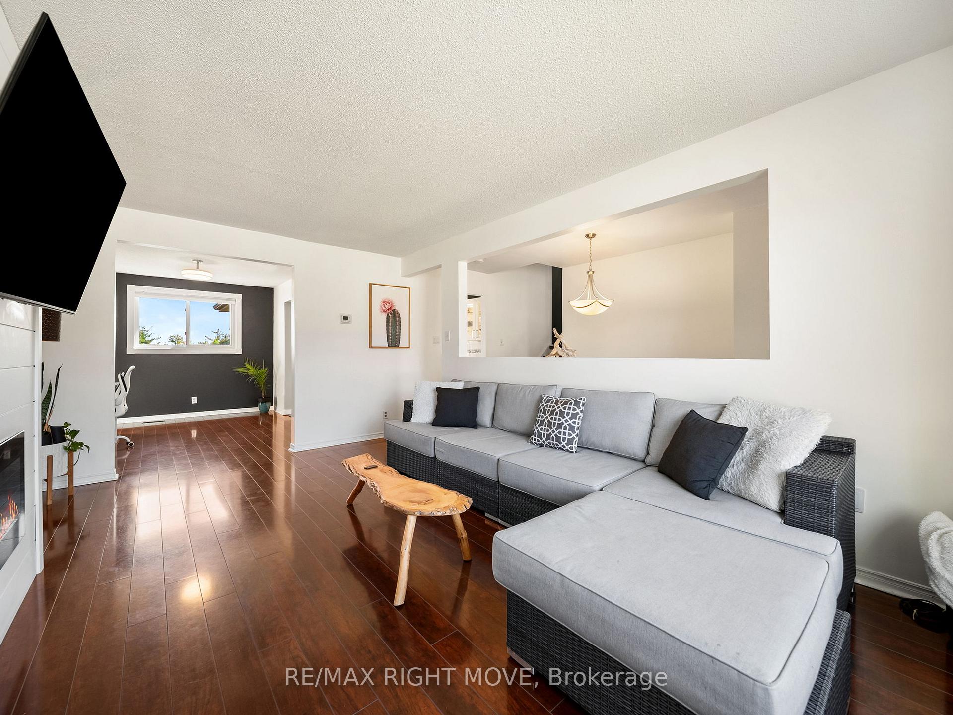 Photo 26 of 2 Chestnut Place, Orillia — HOMEH