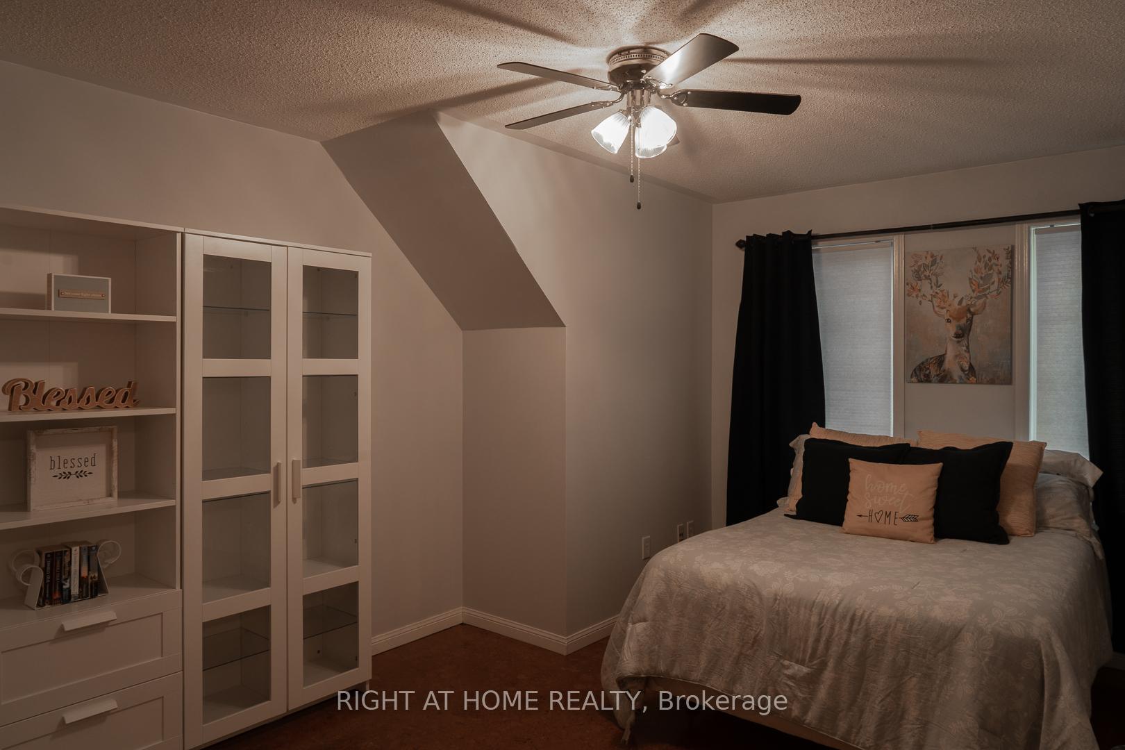 Photo 9 of 1415 Hearst Boulevard, Milton, Beaty — HOMEH