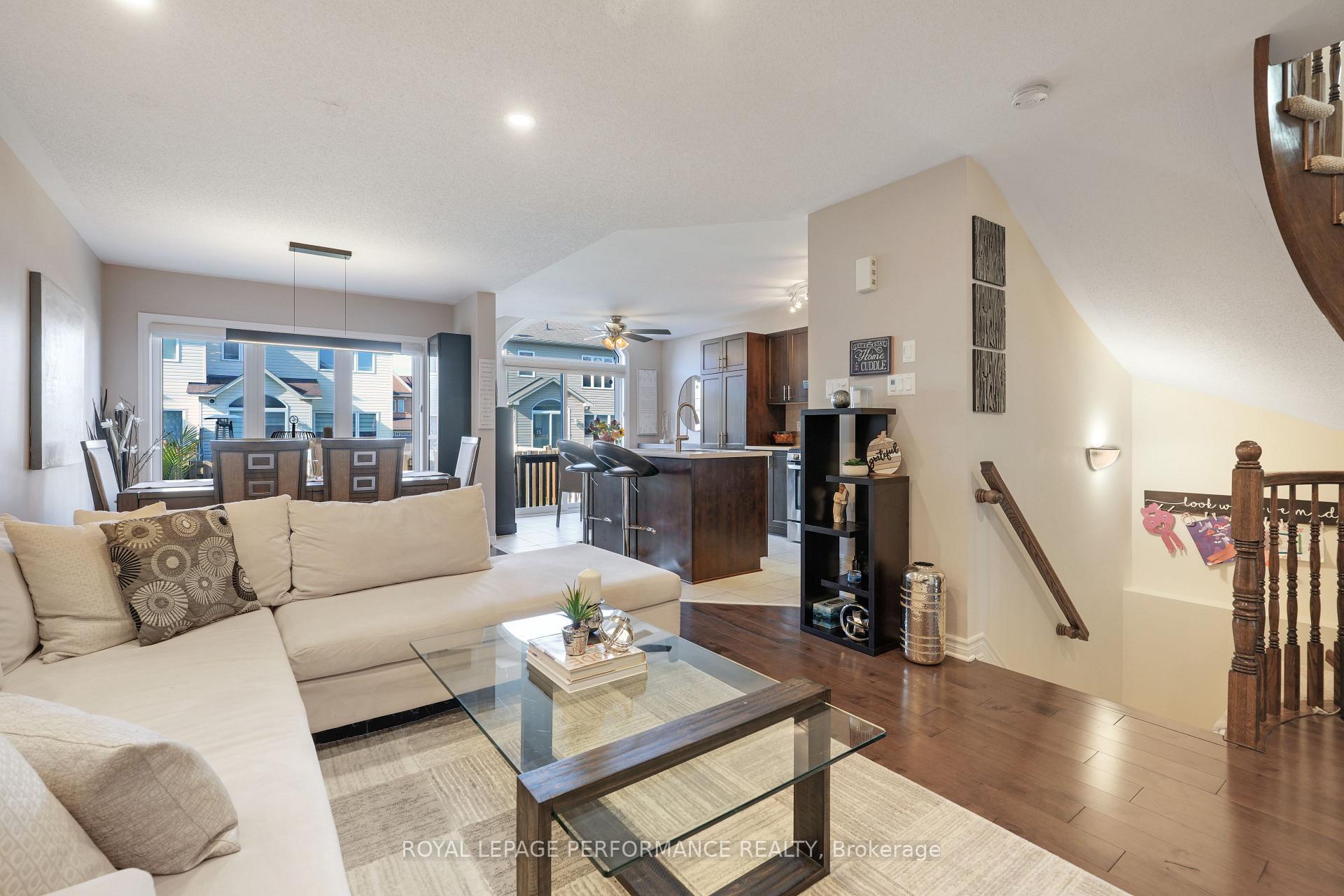 Photo 12 of 243 Silvermoon Crescent, Ottawa, Avalon East — HOMEH