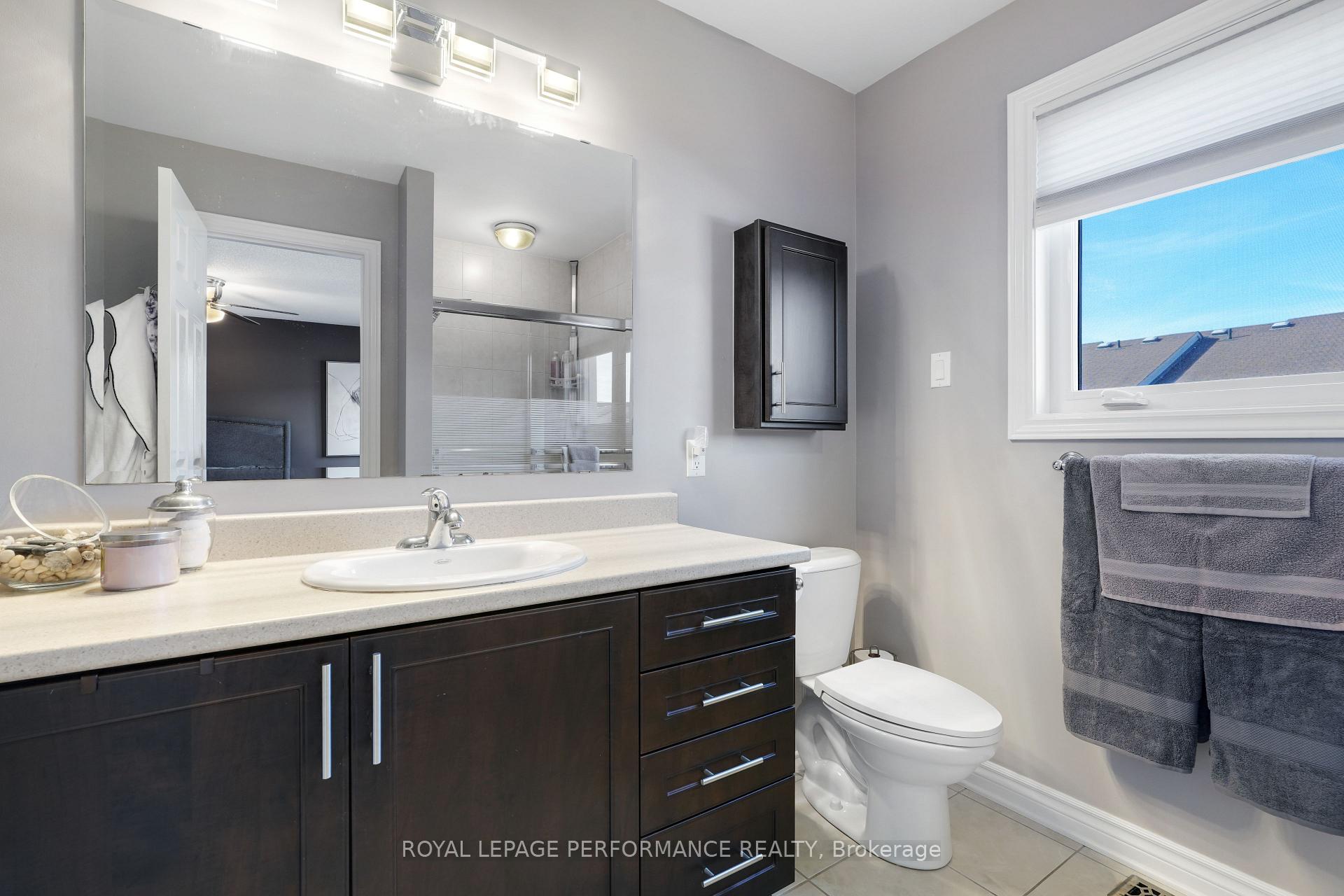Photo 25 of 243 Silvermoon Crescent, Ottawa, Avalon East — HOMEH