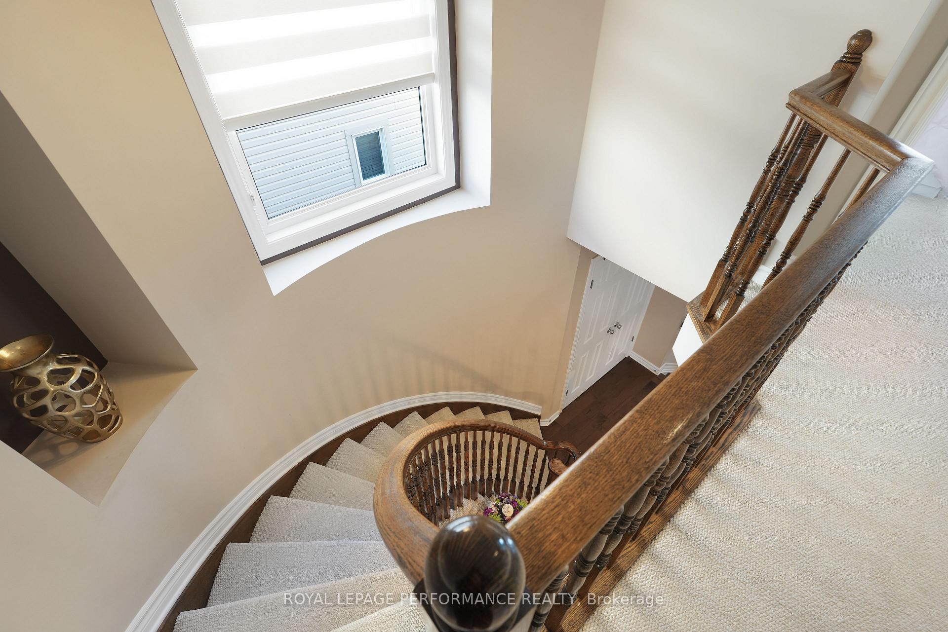 Photo 32 of 243 Silvermoon Crescent, Ottawa, Avalon East — HOMEH
