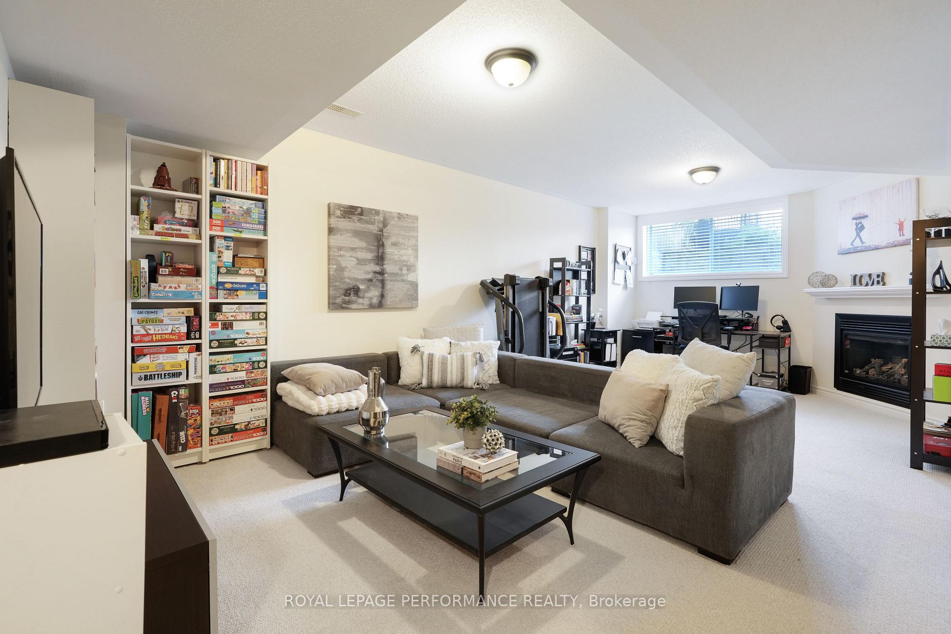 Photo 33 of 243 Silvermoon Crescent, Ottawa, Avalon East — HOMEH