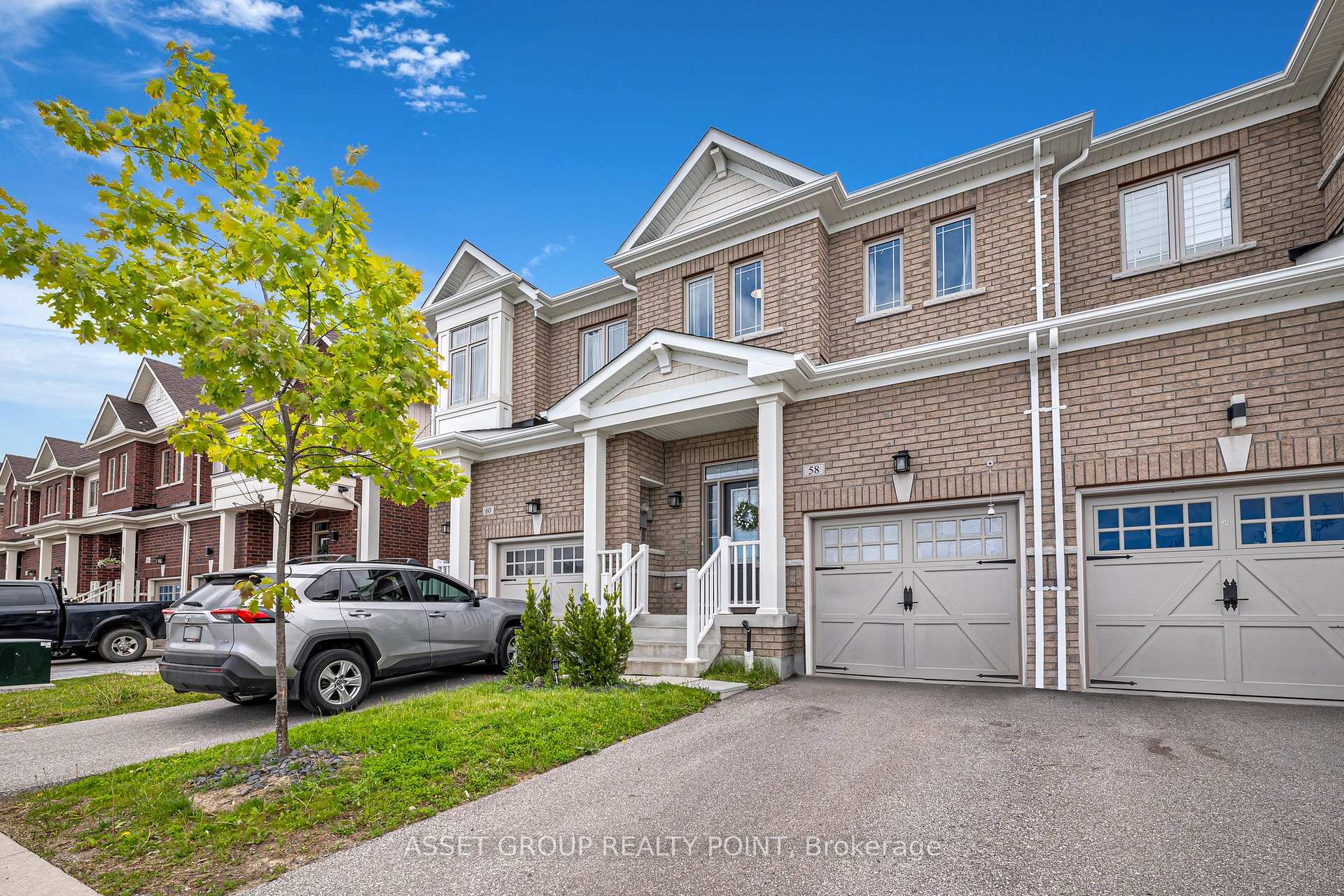 Photo 2 of 58 Clifford Crescent, New Tecumseth, Tottenham — HOMEH