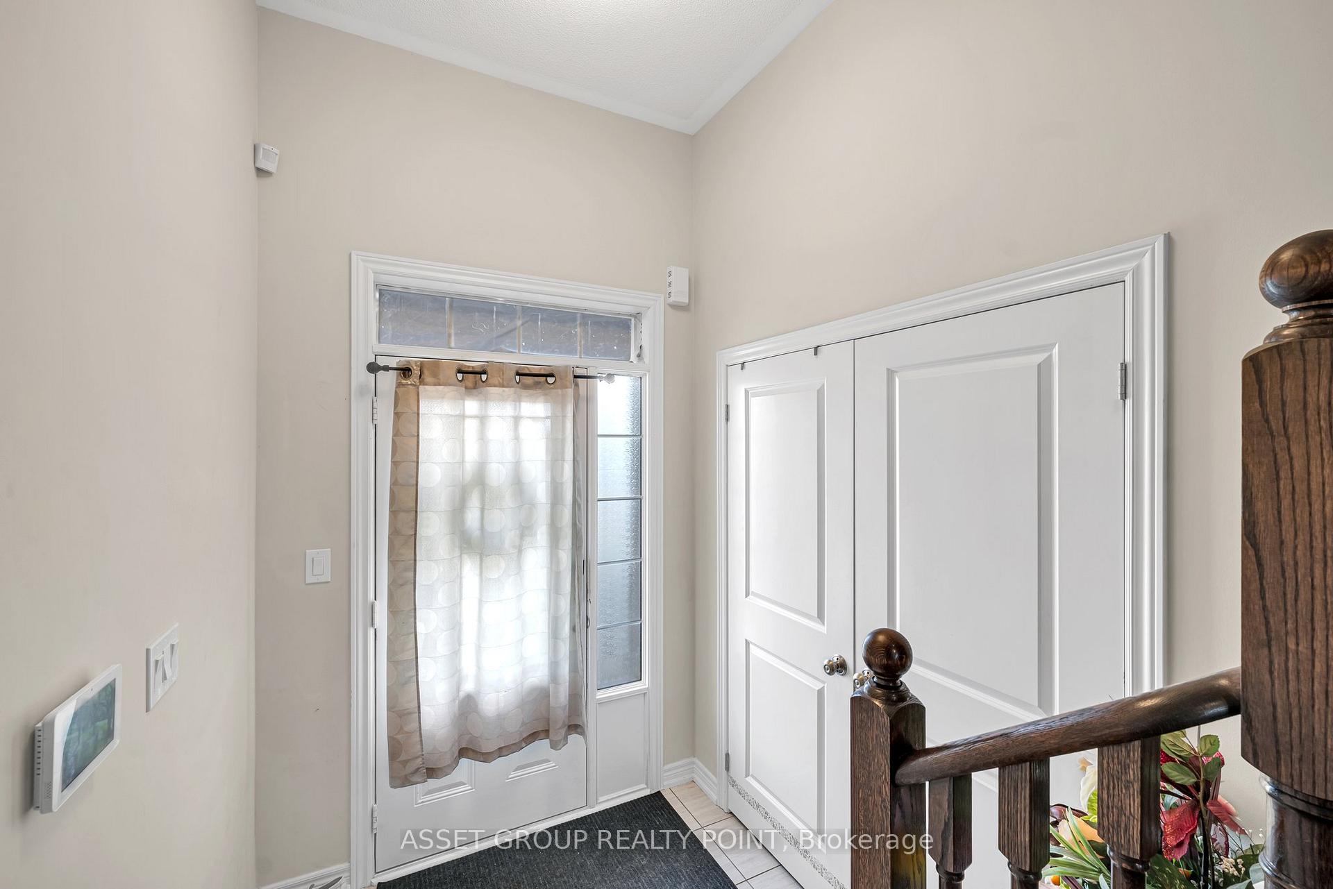 Photo 5 of 58 Clifford Crescent, New Tecumseth, Tottenham — HOMEH