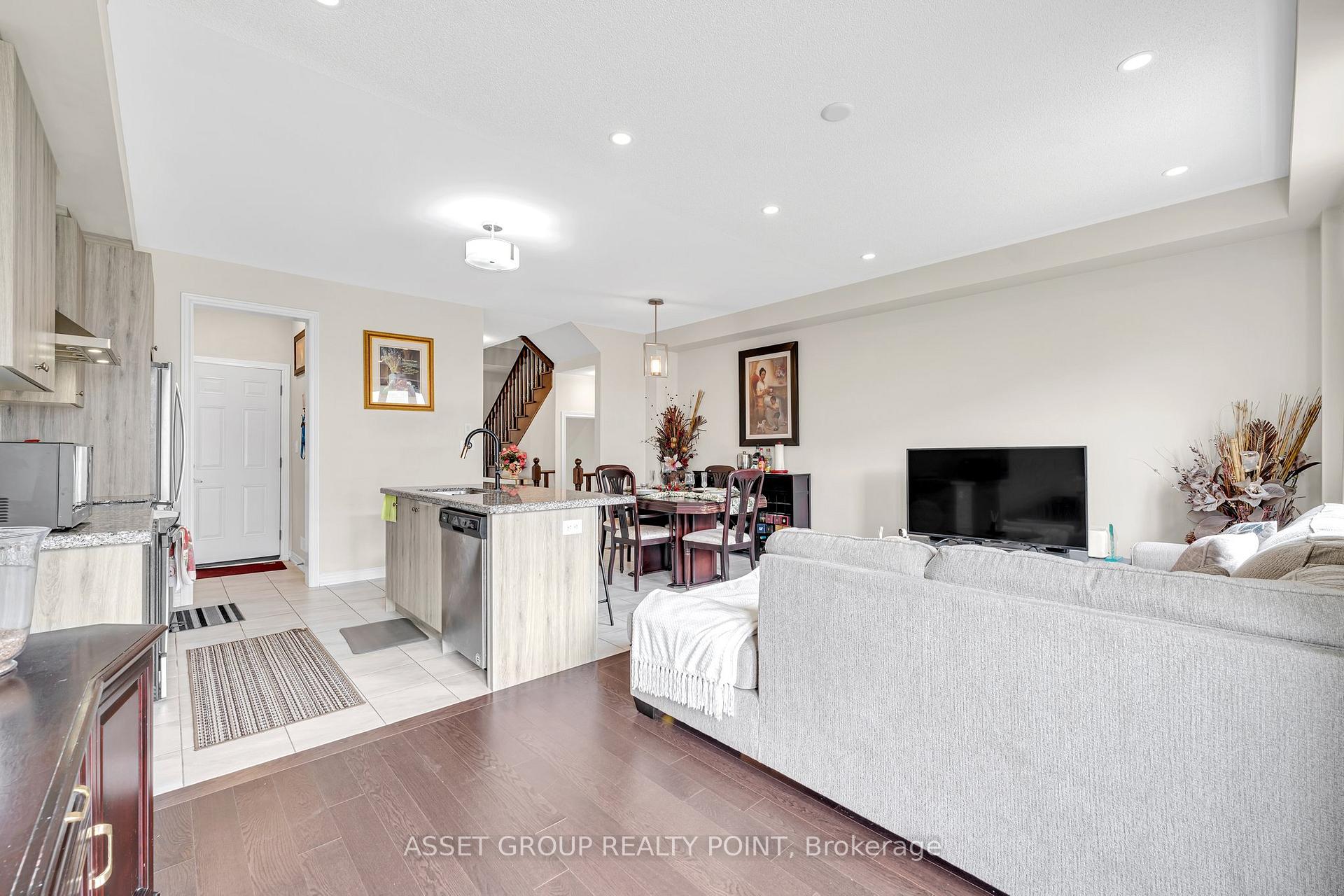 Photo 12 of 58 Clifford Crescent, New Tecumseth, Tottenham — HOMEH