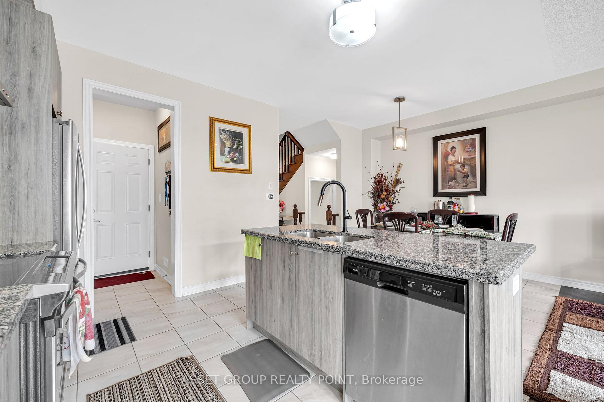Photo 13 of 58 Clifford Crescent, New Tecumseth, Tottenham — HOMEH