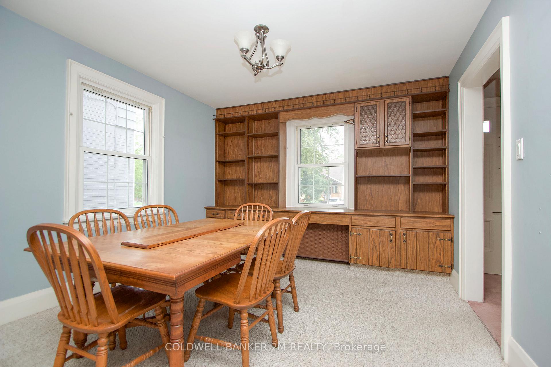 Photo 5 of 114 Lauder Road, Oshawa, O'Neill — HOMEH