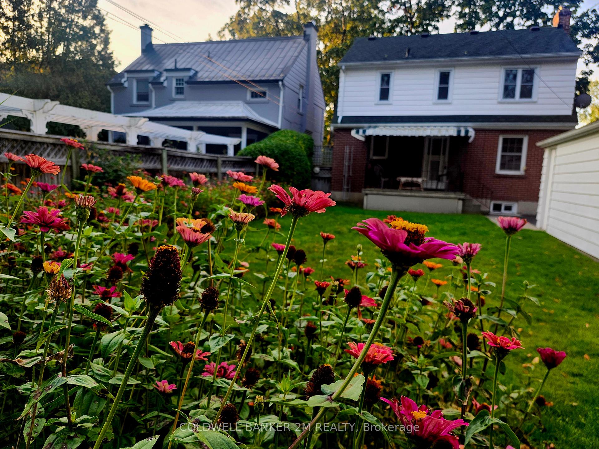 Photo 13 of 114 Lauder Road, Oshawa, O'Neill — HOMEH
