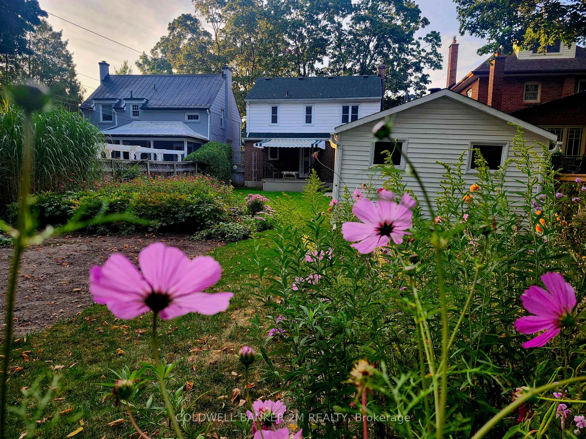 Photo 14 of 114 Lauder Road, Oshawa, O'Neill — HOMEH