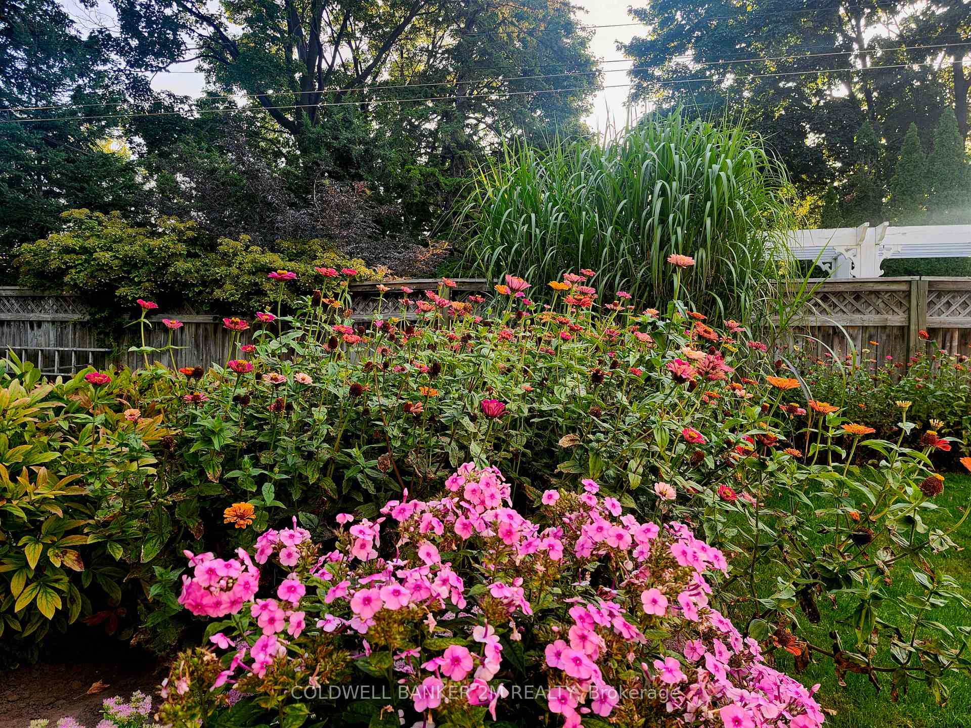 Photo 15 of 114 Lauder Road, Oshawa, O'Neill — HOMEH