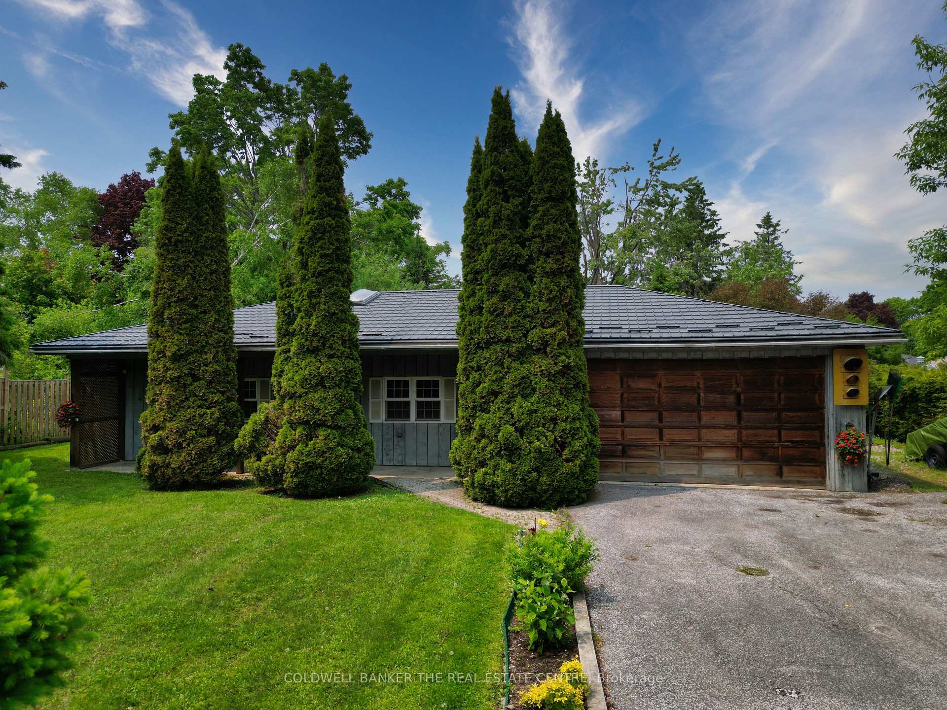 Photo 22 of 14 Francis Road, Orillia — HOMEH