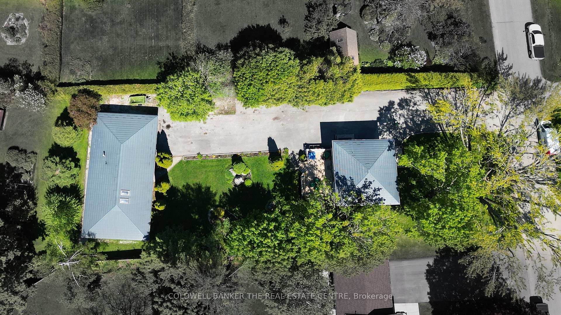 Photo 24 of 14 Francis Road, Orillia — HOMEH