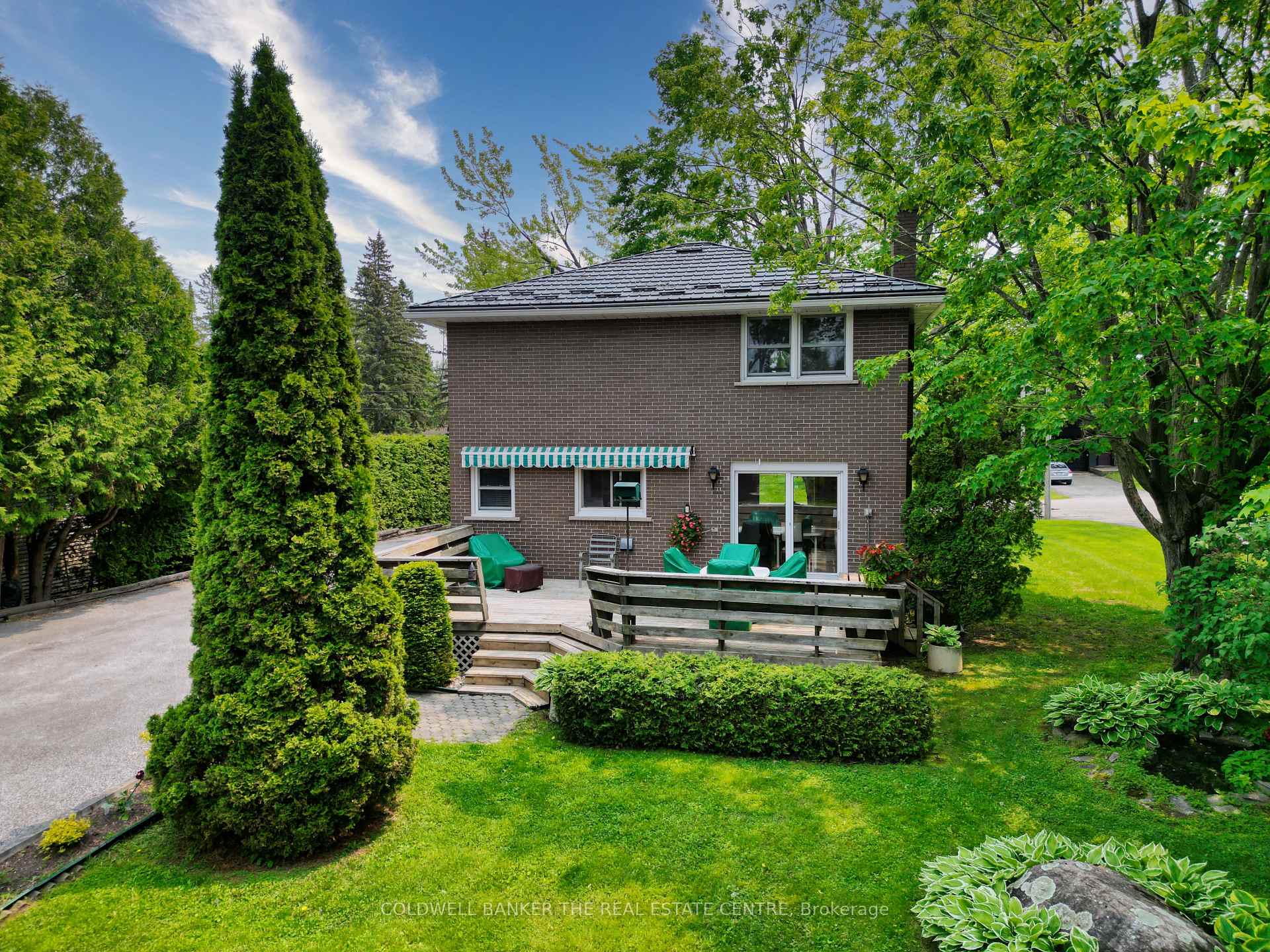 Photo 31 of 14 Francis Road, Orillia — HOMEH