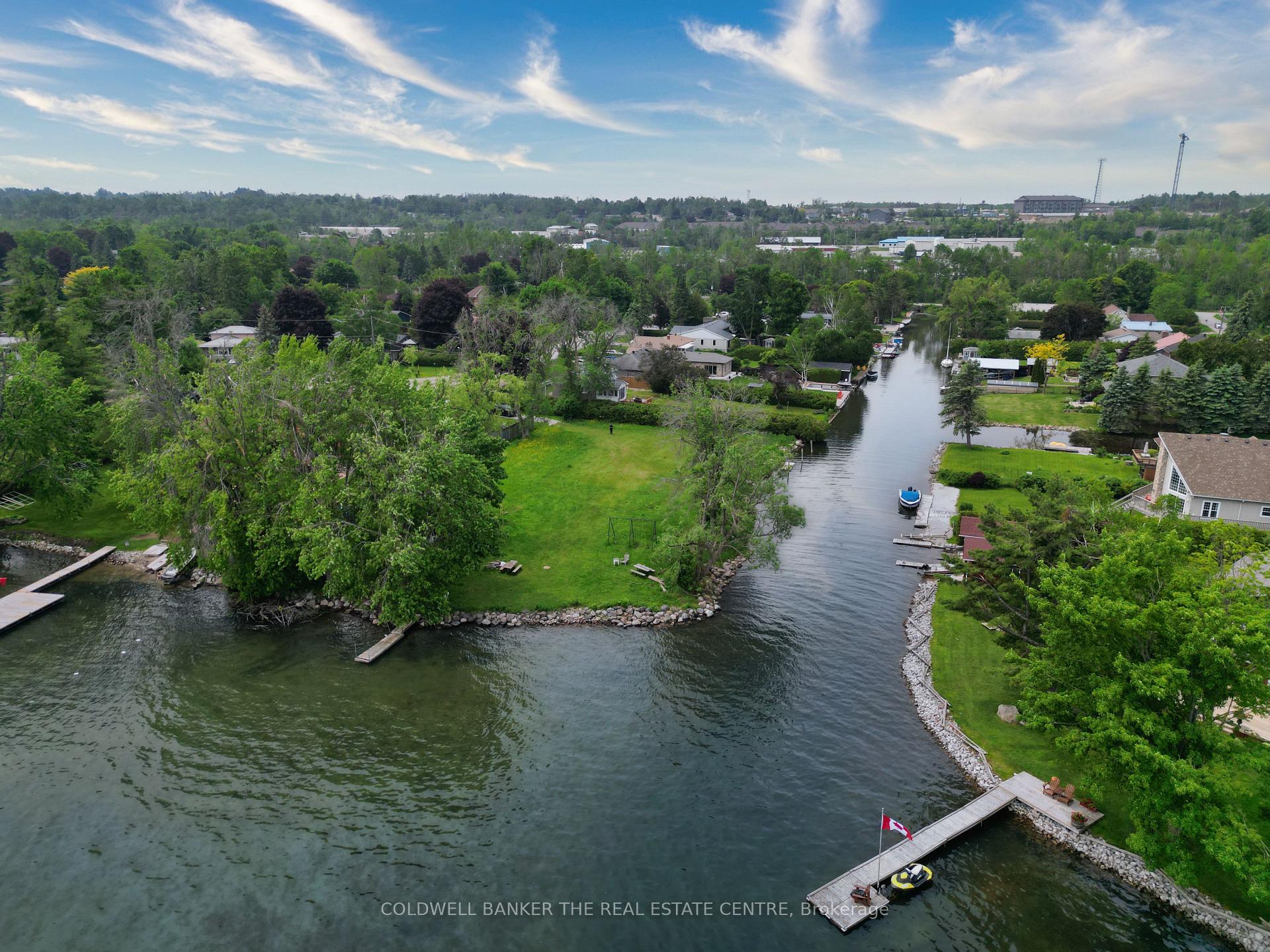 Photo 34 of 14 Francis Road, Orillia — HOMEH