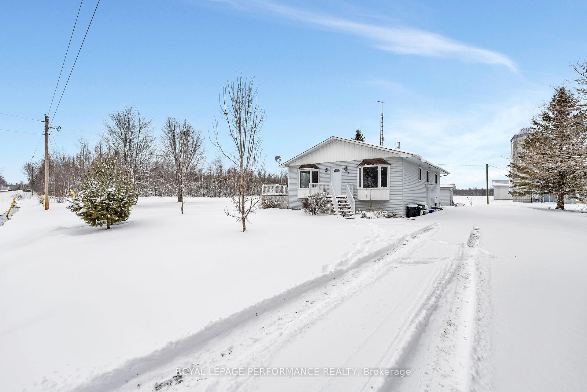 Photo 1 of 4413 Ruissellet Road, Ottawa, Sarsfield/Bearbrook — HOMEH