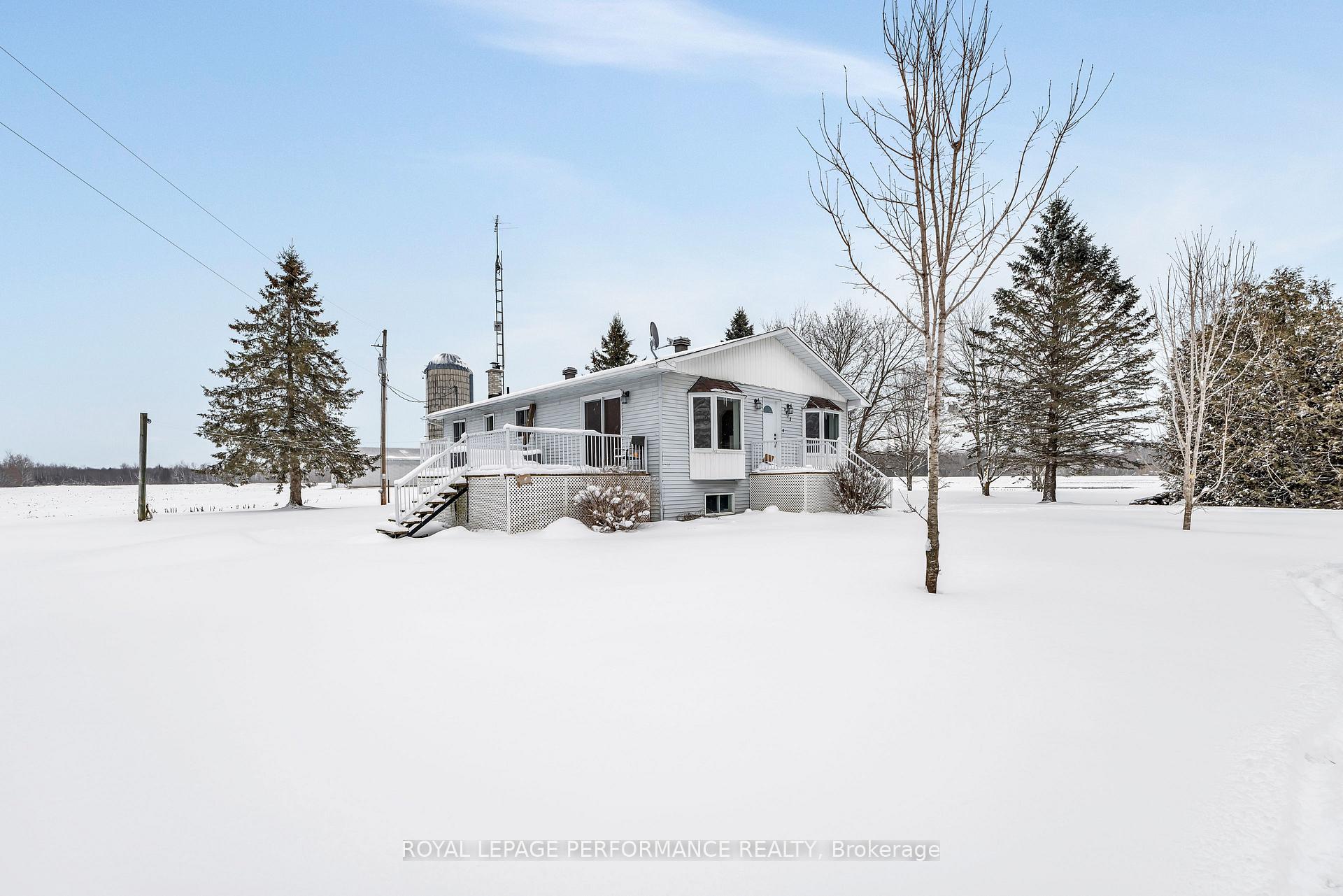Photo 2 of 4413 Ruissellet Road, Ottawa, Sarsfield/Bearbrook — HOMEH