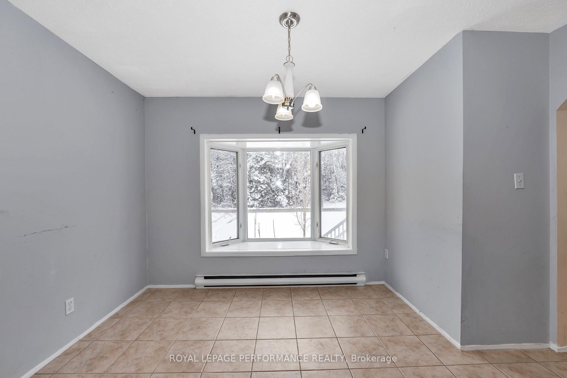 Photo 15 of 4413 Ruissellet Road, Ottawa, Sarsfield/Bearbrook — HOMEH
