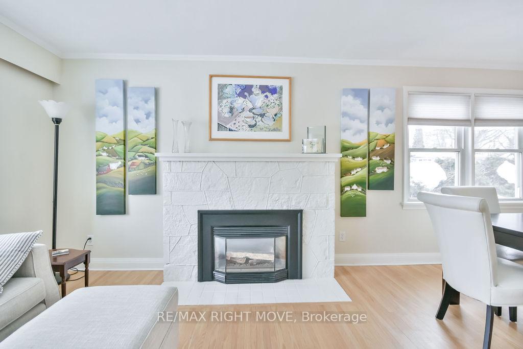 Photo 8 of 46 Dalton Crescent N, Orillia — HOMEH