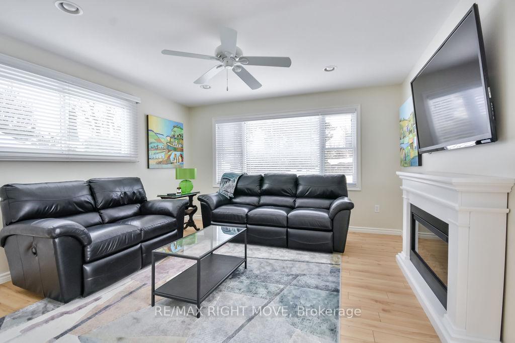 Photo 20 of 46 Dalton Crescent N, Orillia — HOMEH