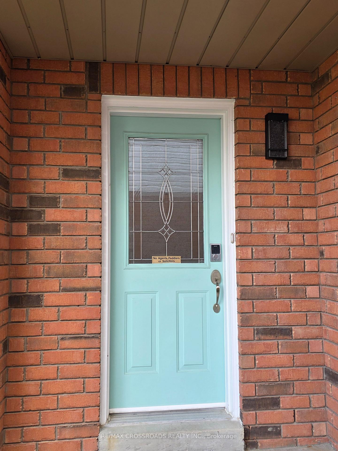 Photo 4 of 1725 Woodgate Trail, Oshawa, Samac — HOMEH
