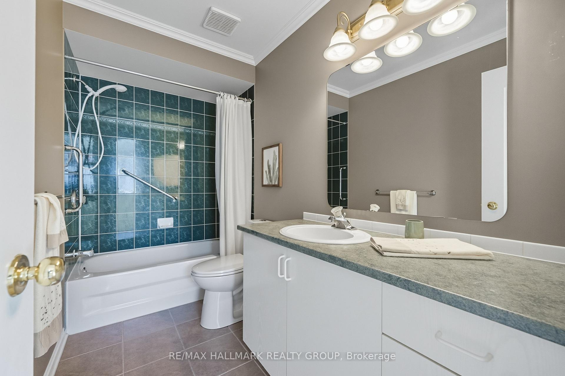 Photo 23 of 2357 Raintree Drive, Ottawa, Chapel Hill South - Orleans Village — HOMEH