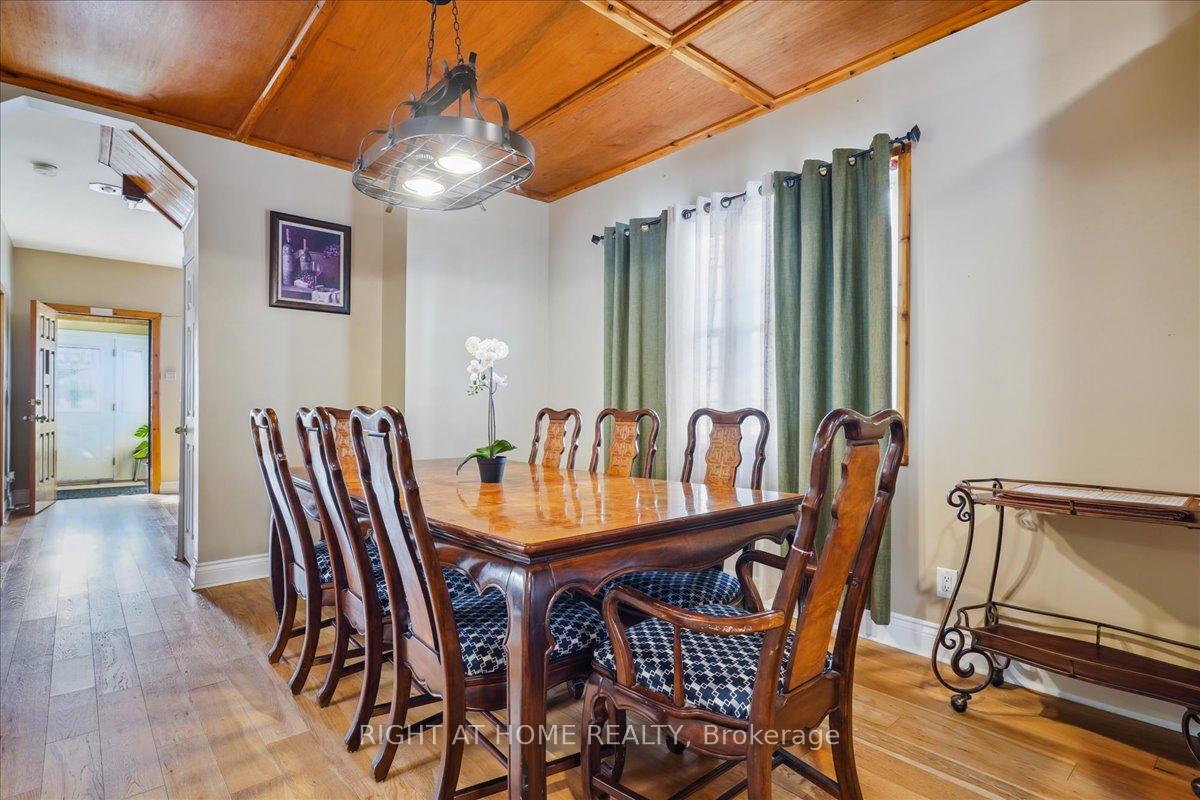 Photo 13 of 6311 Barker Street, Niagara Falls, Dorchester — HOMEH
