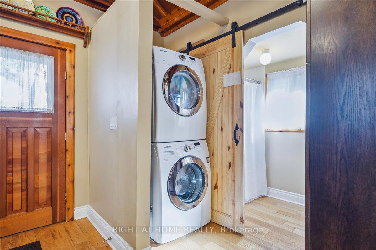 Photo 16 of 6311 Barker Street, Niagara Falls, Dorchester — HOMEH