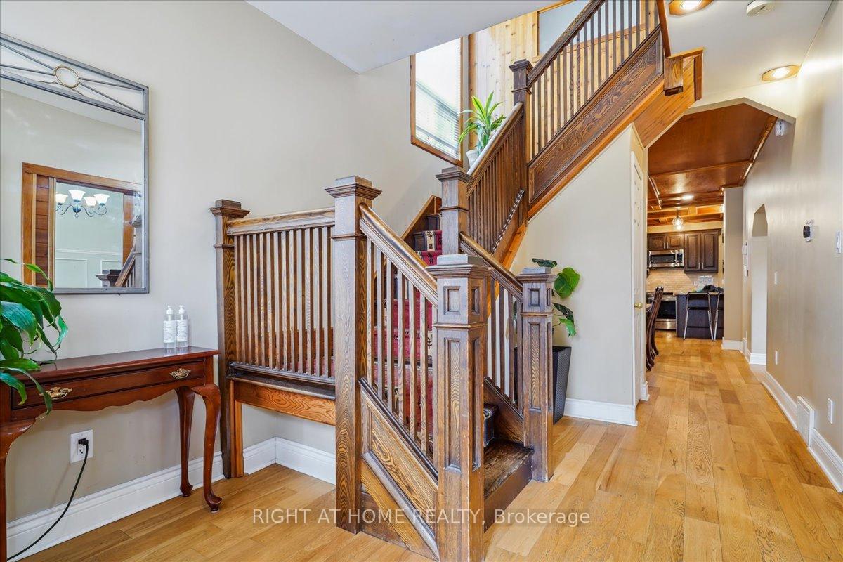 Photo 17 of 6311 Barker Street, Niagara Falls, Dorchester — HOMEH