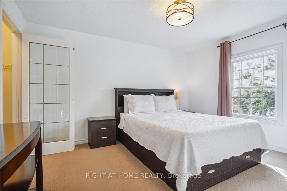 Photo 19 of 6311 Barker Street, Niagara Falls, Dorchester — HOMEH