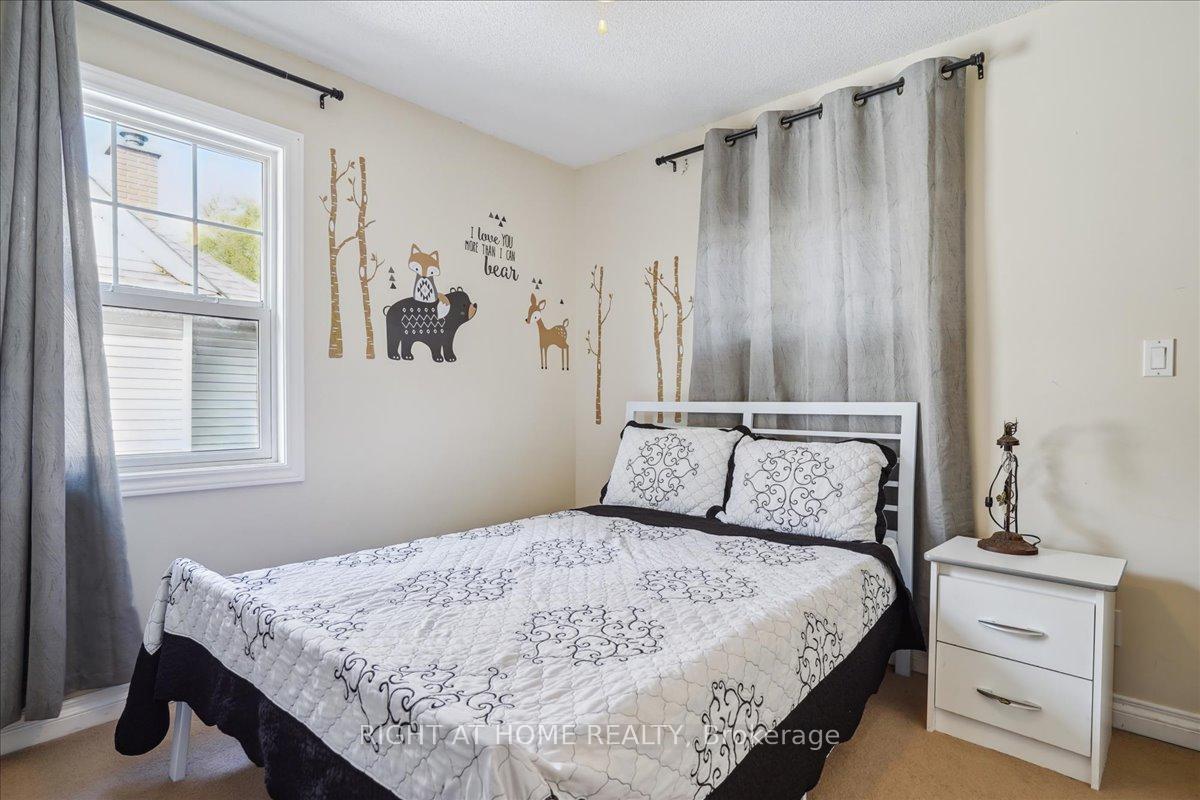 Photo 23 of 6311 Barker Street, Niagara Falls, Dorchester — HOMEH