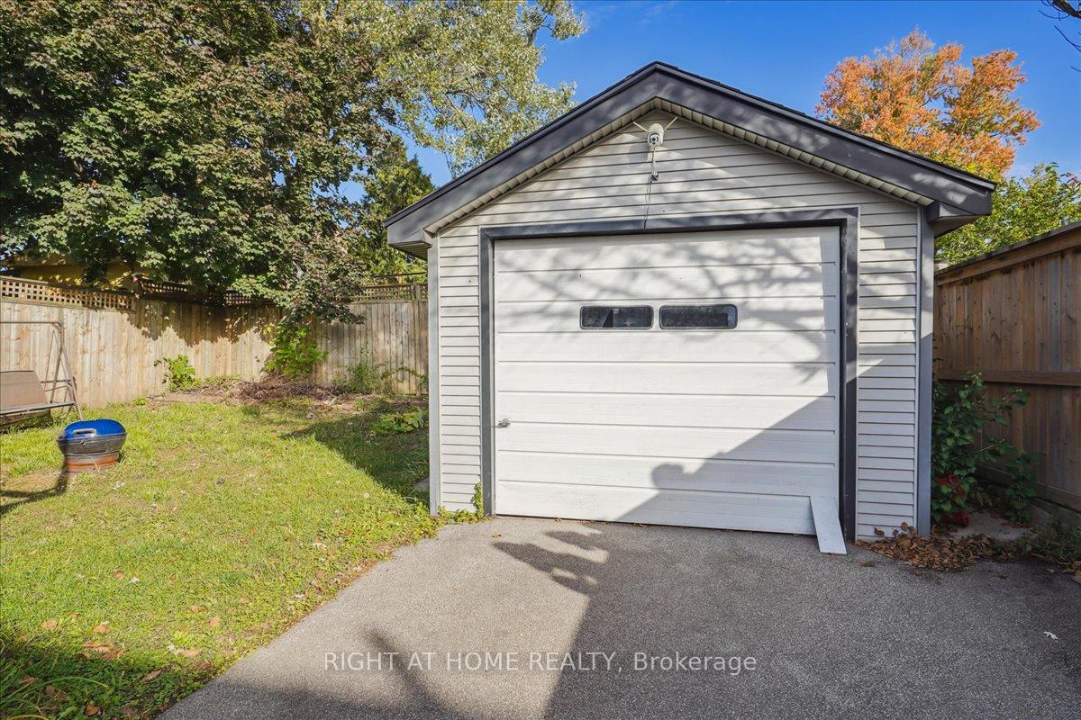 Photo 29 of 6311 Barker Street, Niagara Falls, Dorchester — HOMEH